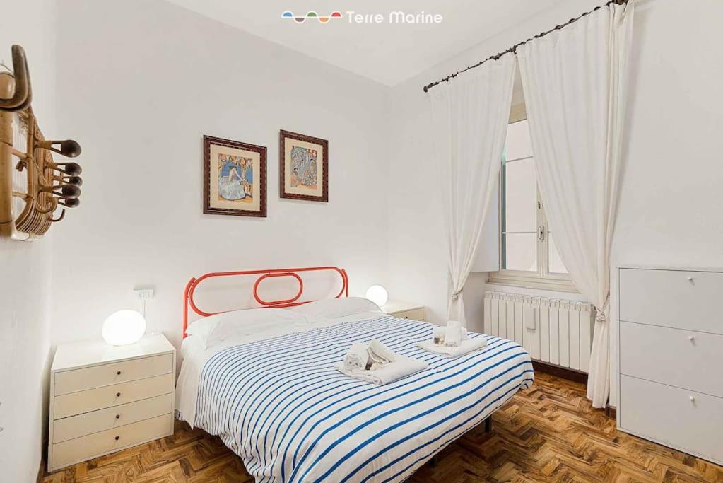 Three-Bedroom Apartment photo 1