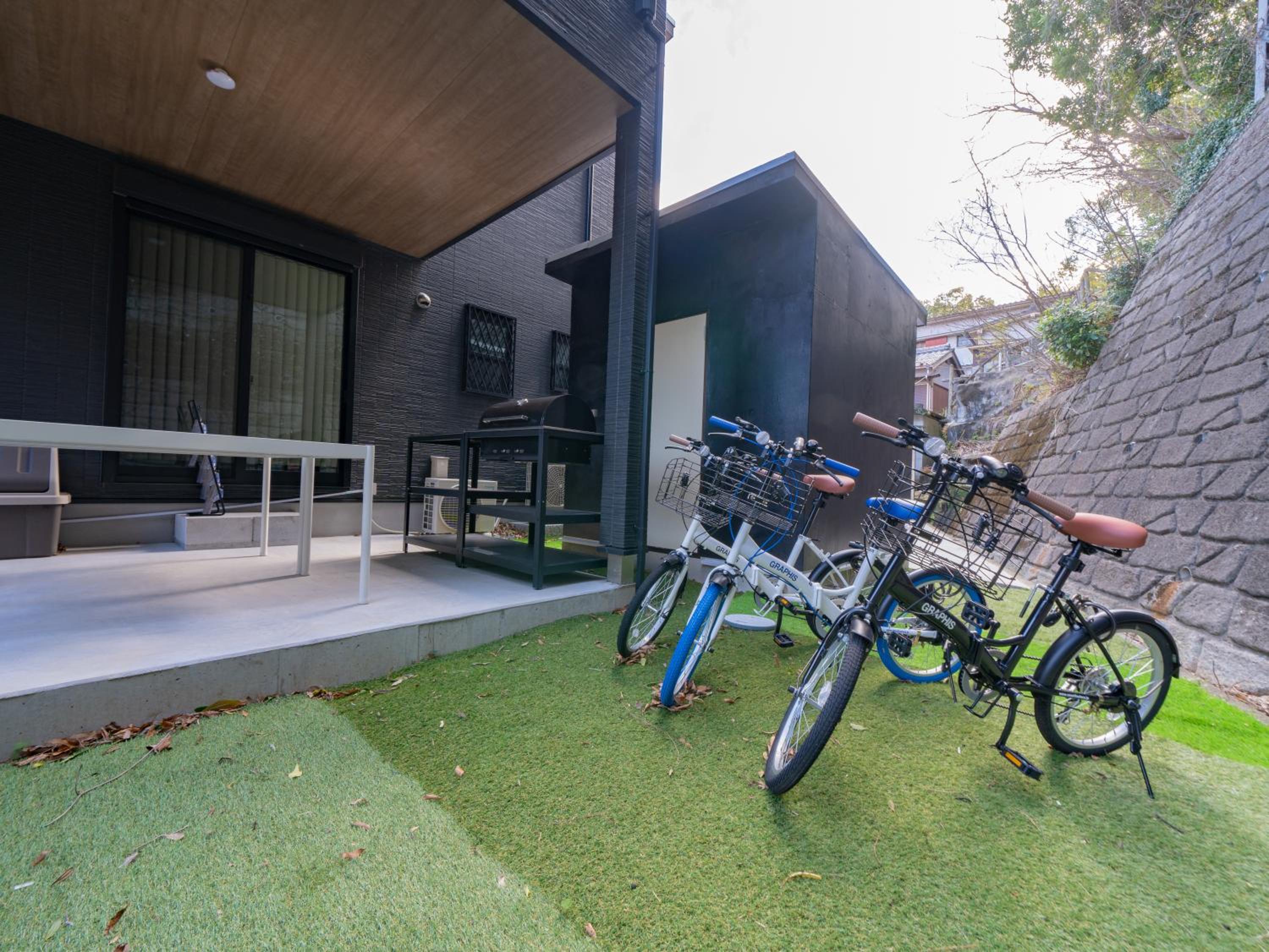 Three-Bedroom Villa photo 2