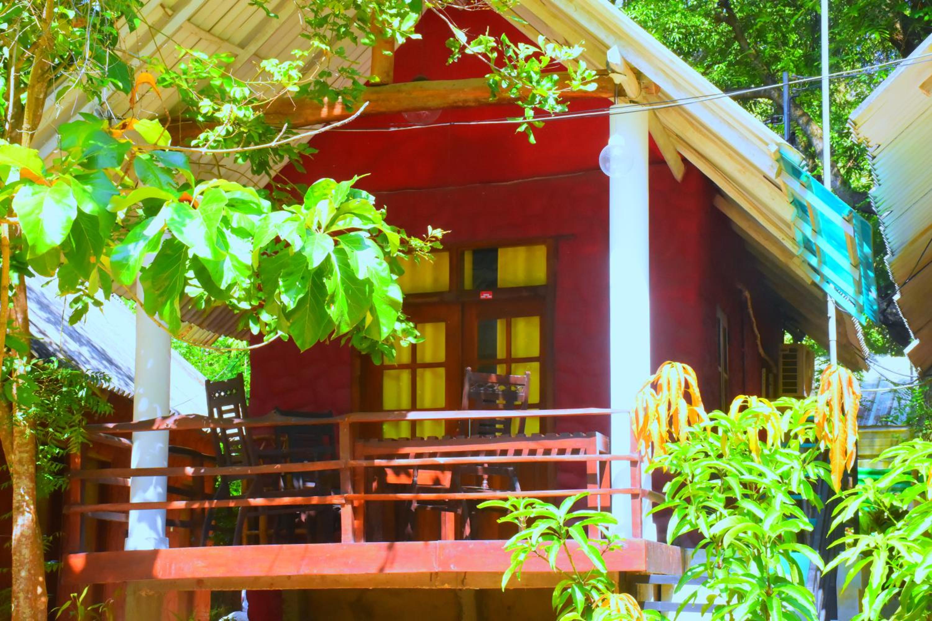 Deluxe Cabana photo 3