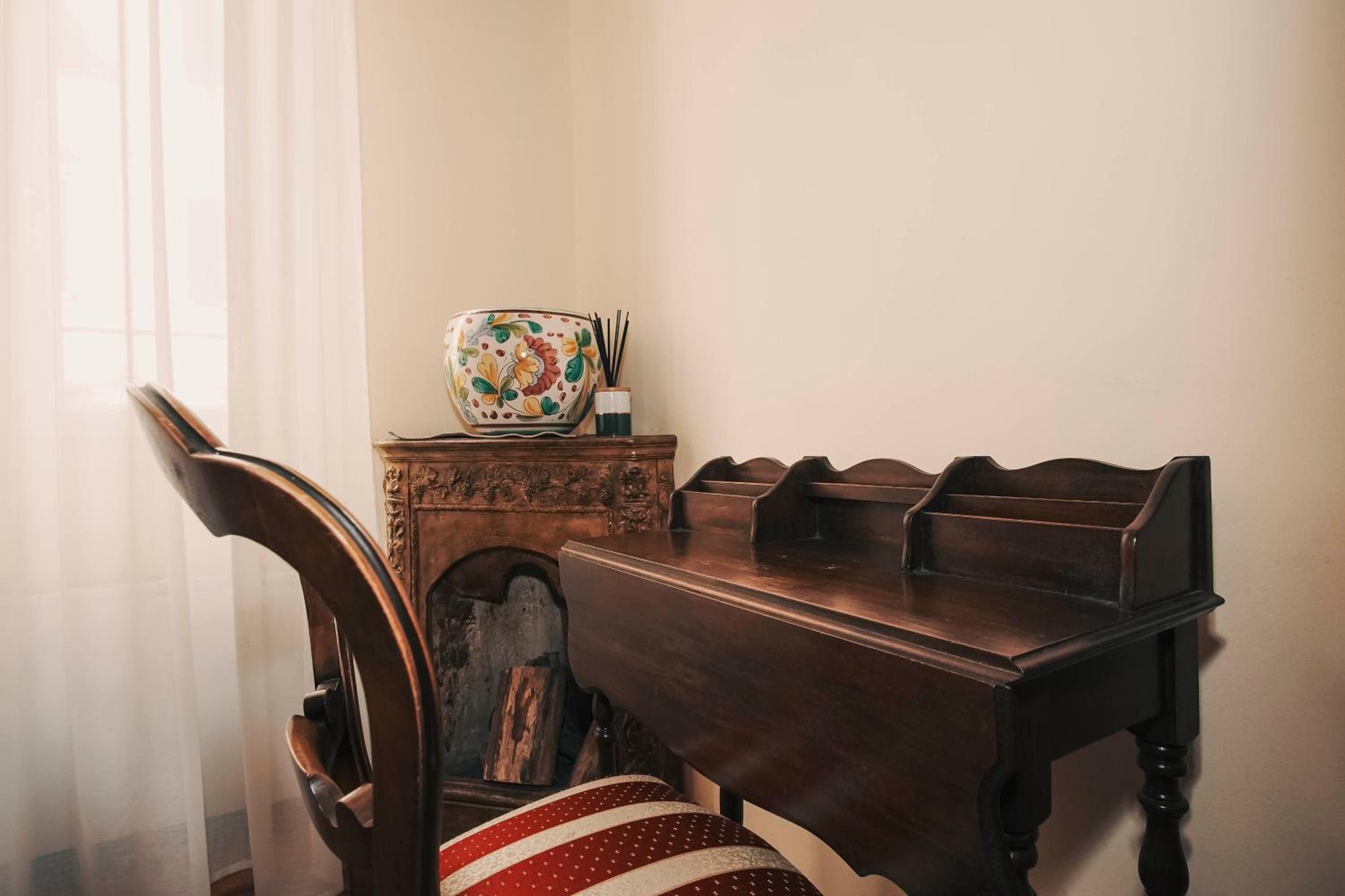 Standard Double or Twin Room - Photo 3
