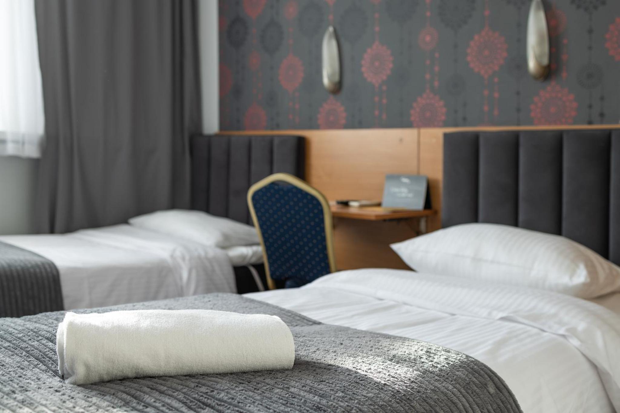 Twin Room - Photo 14