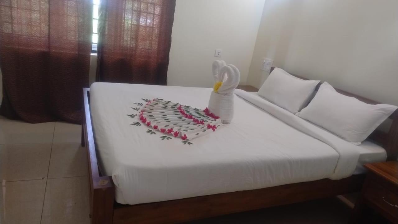 Standard King Room - Photo 1