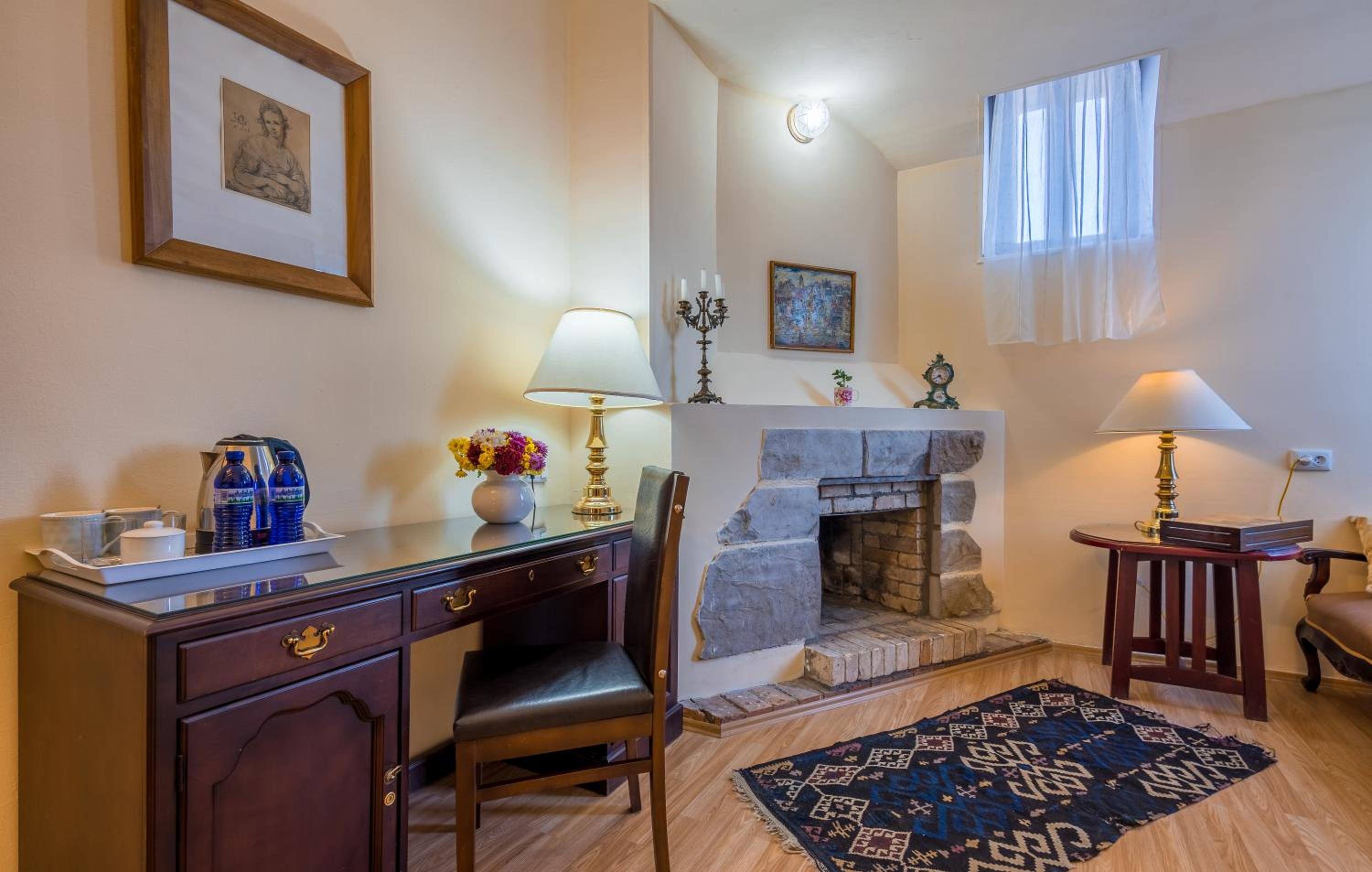 Single Room with Balcony photo 2