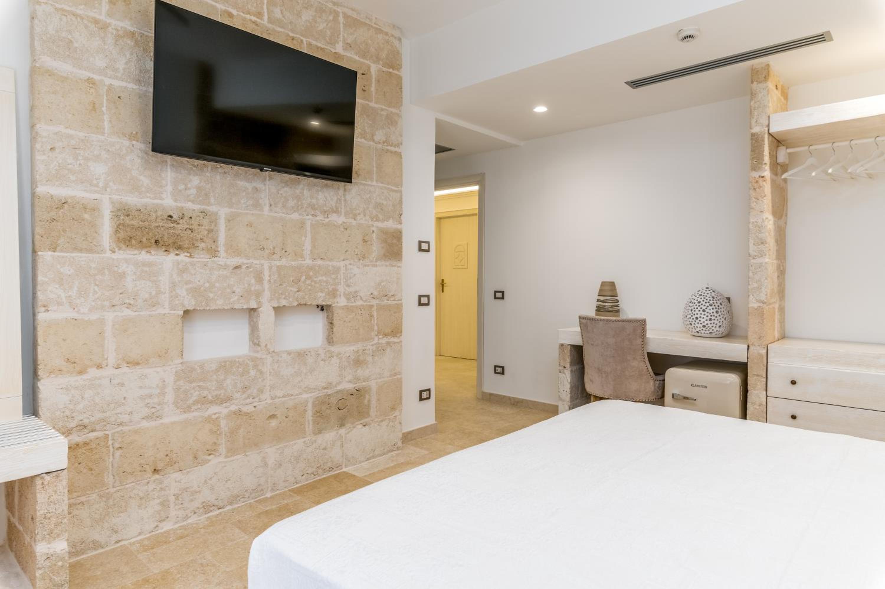 Superior Double Room - Photo 4