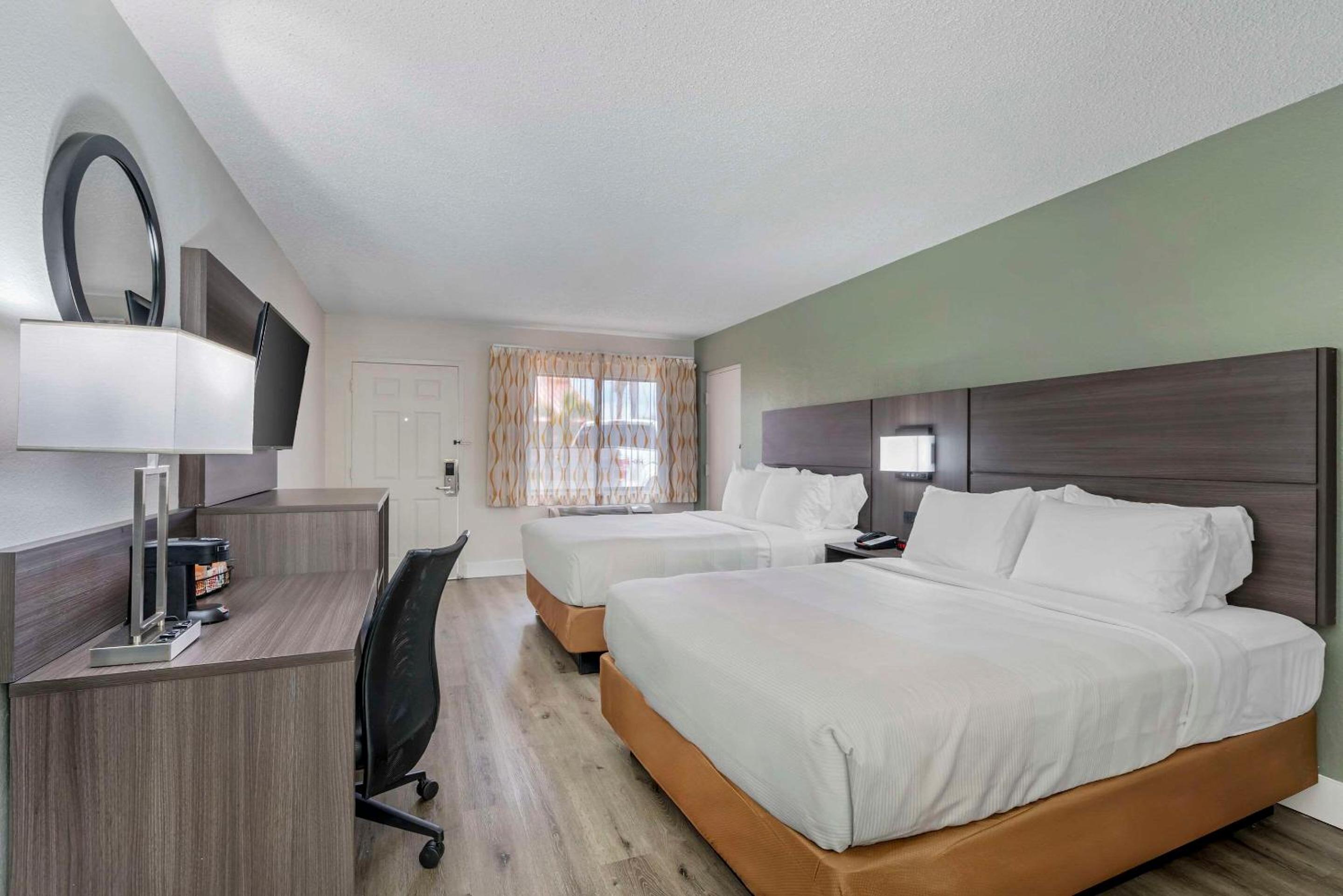 Queen Room with Two Queen Beds