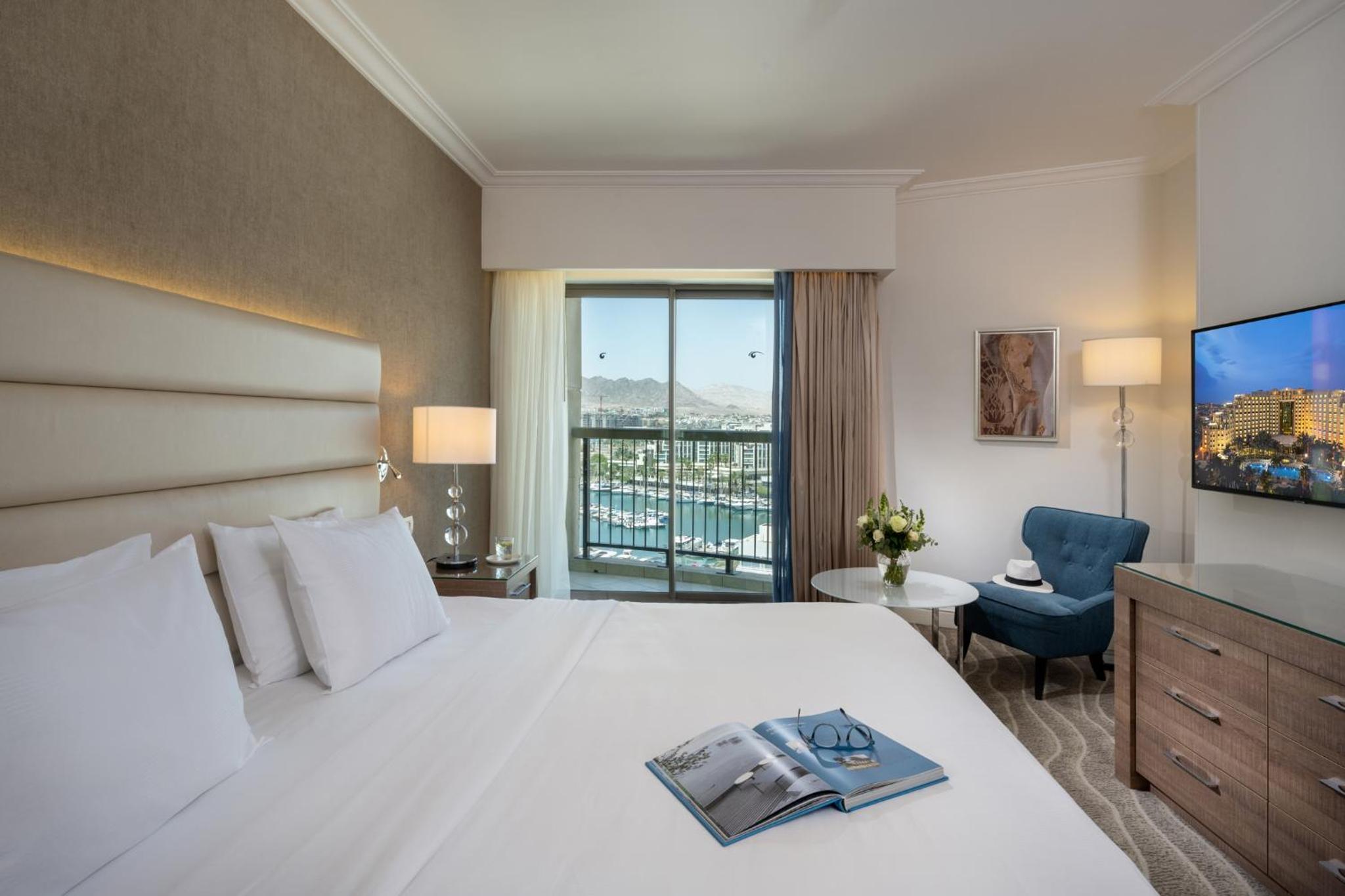 מלון מלכת שבא אילת — Deluxe Double Room (2 Adults + 1 Child)