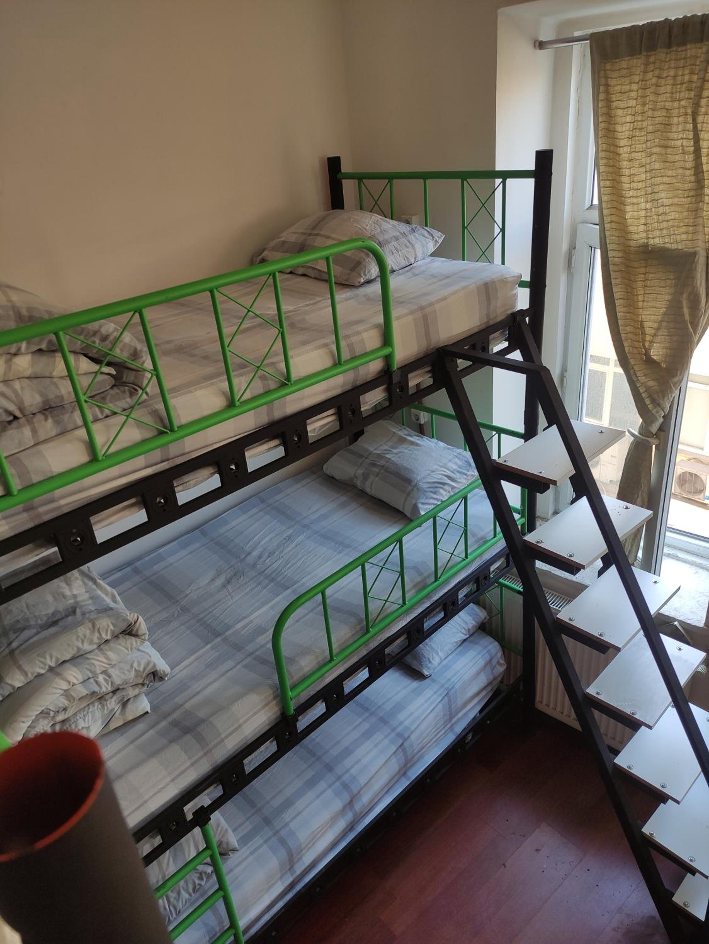 Bed in 8-Bed Mixed Dormitory Room photo 2