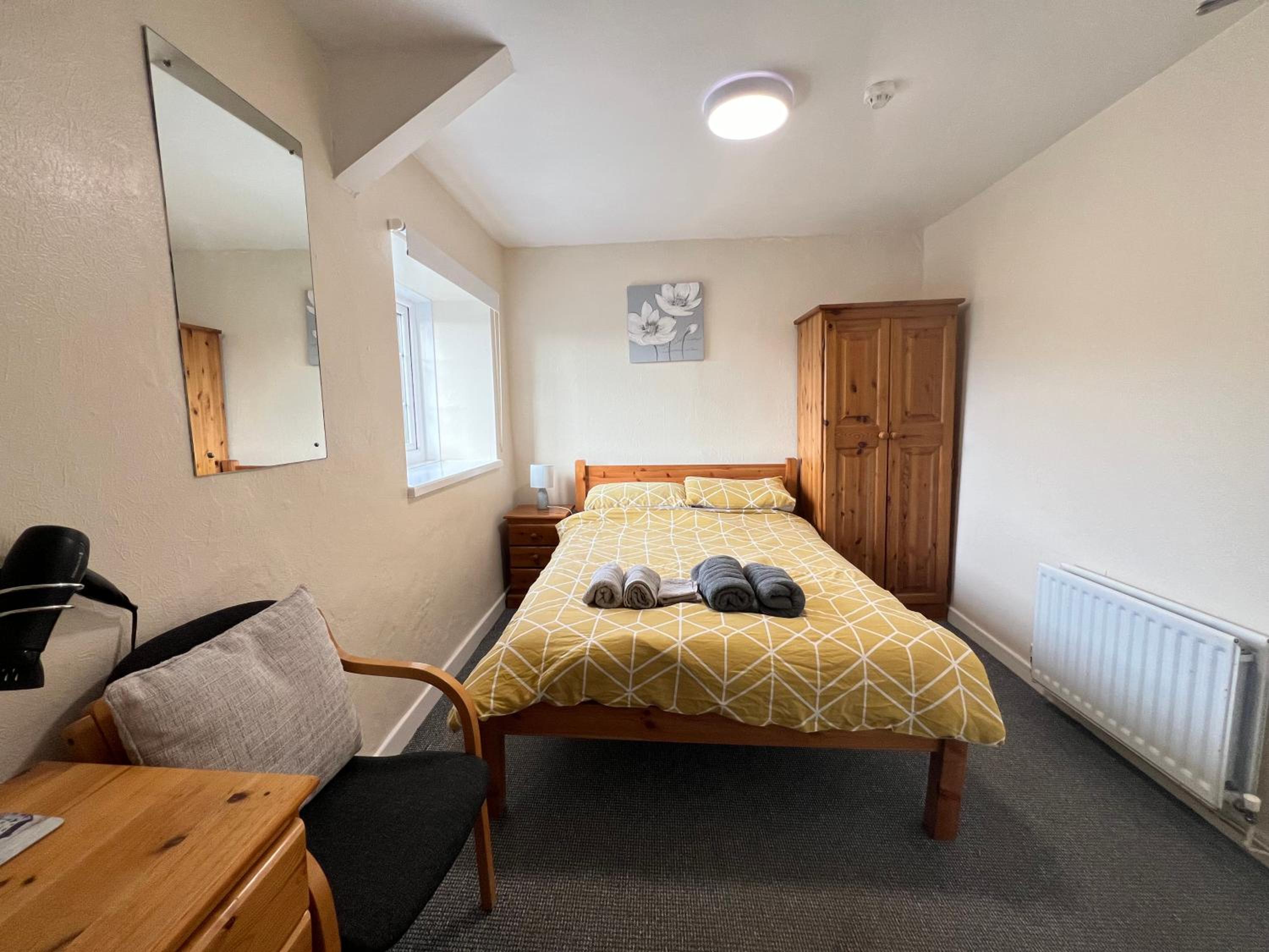 Double Room With Private Bathroom