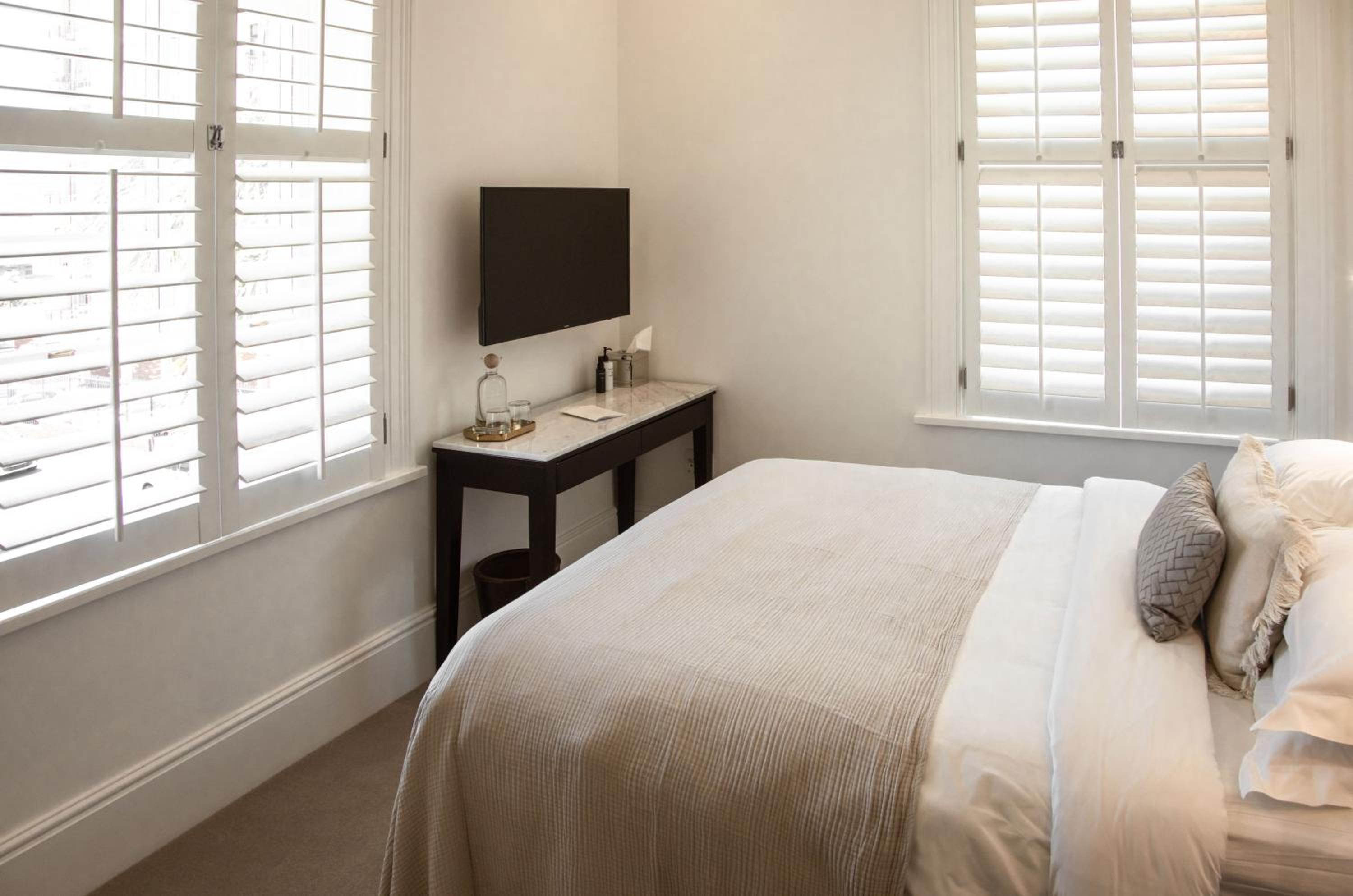 Superior Queen Room