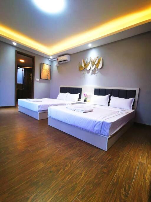 Three-Bedroom House photo 1