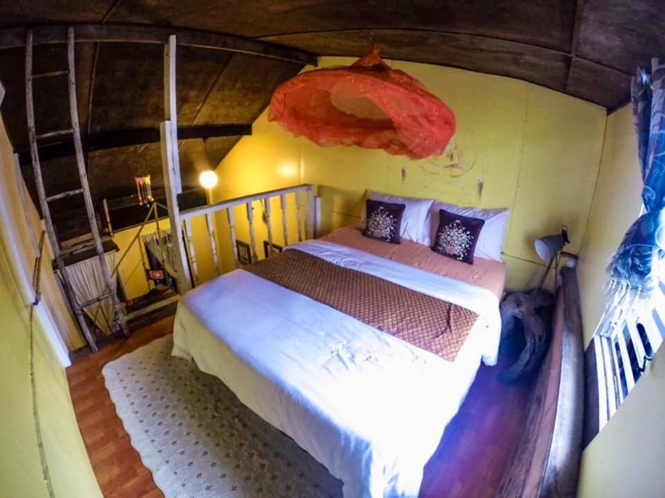 Triple Room with Terrace photo 3
