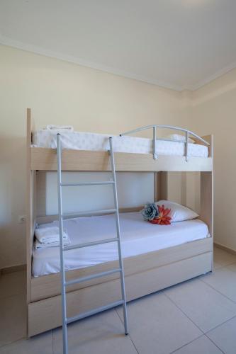 Two-Bedroom Apartment - Photo 29