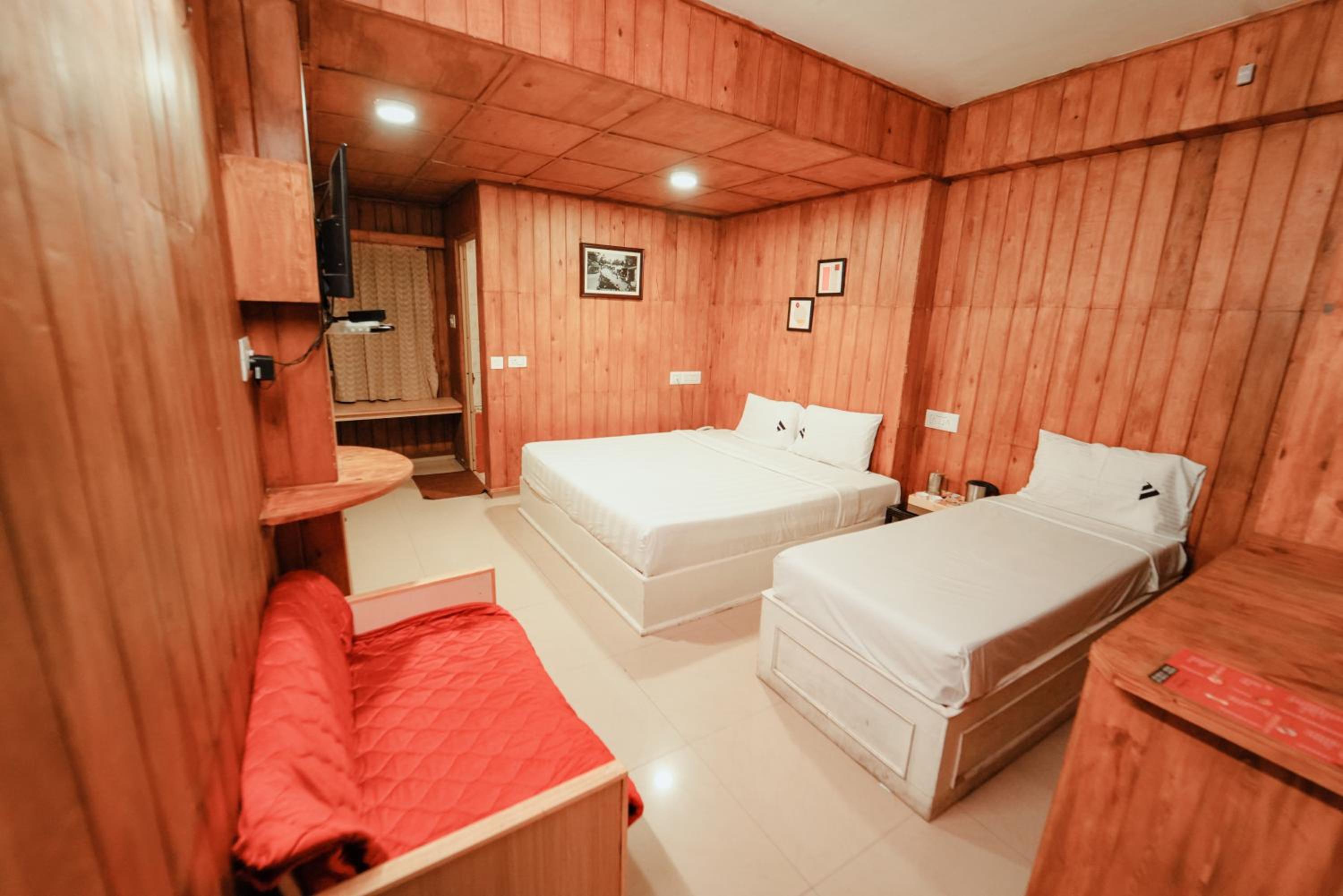 Triple Room - Photo 1
