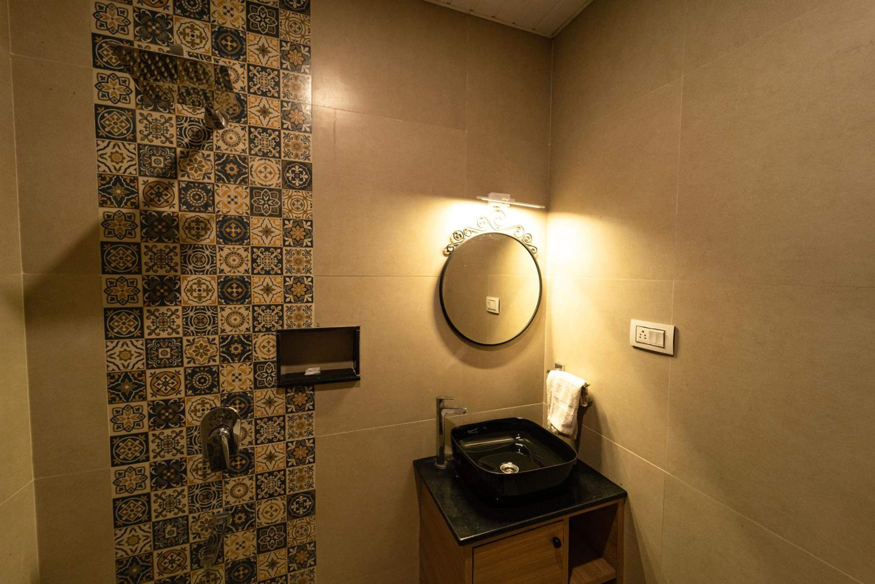 Deluxe Double Room - Photo 2