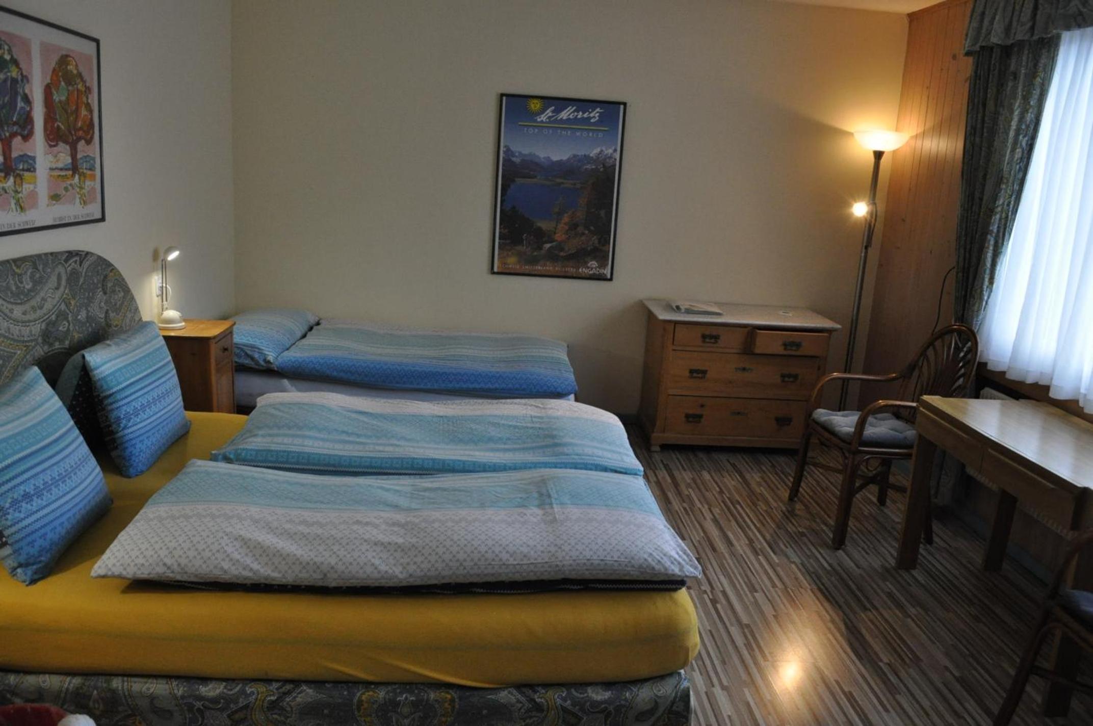 Triple Room with Shared Bathroom and Harbor View photo 2