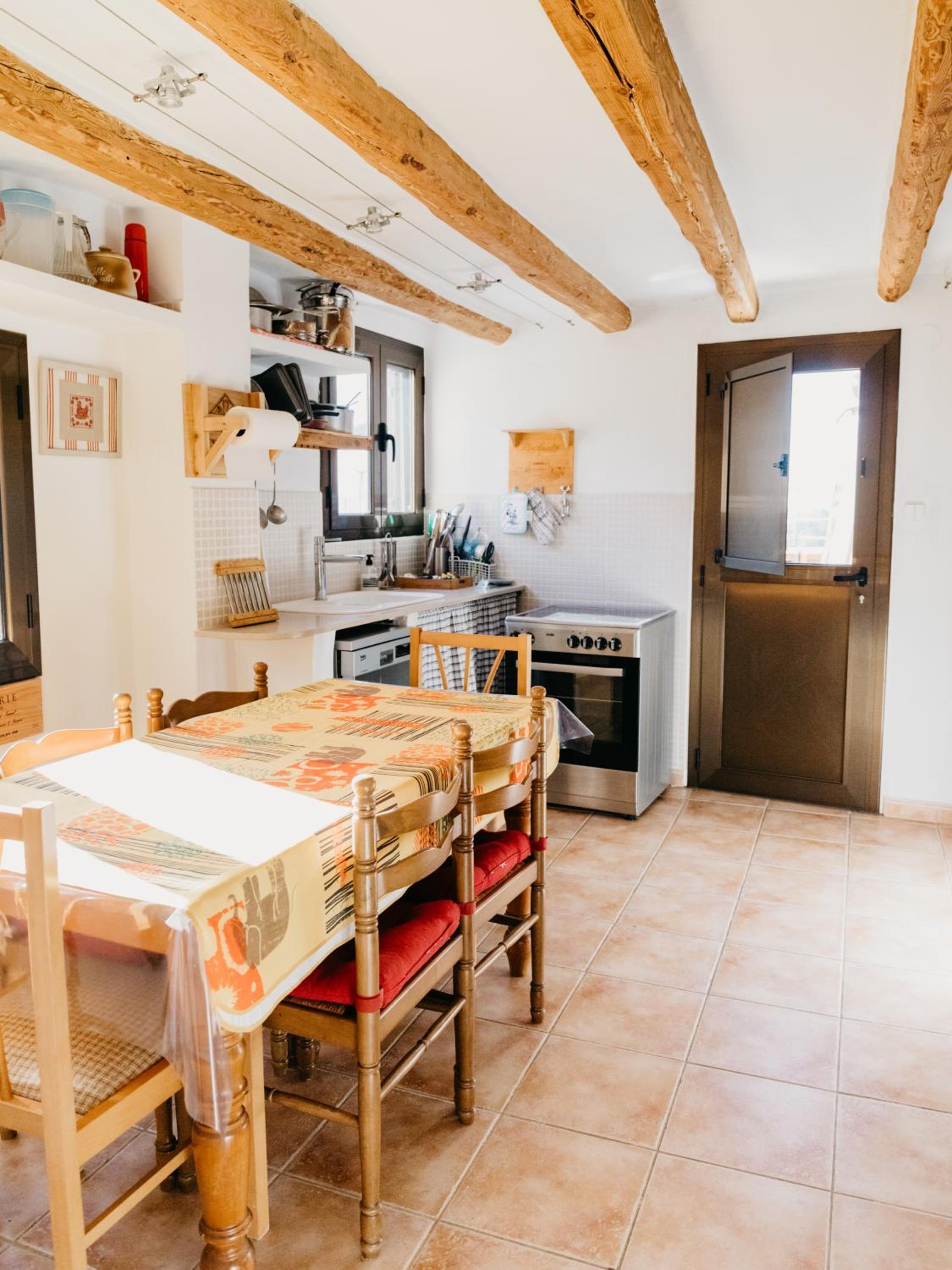 Four-Bedroom House - Photo 18