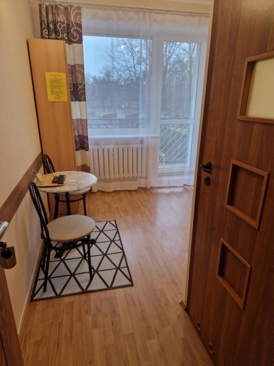 Small Twin Room photo 2