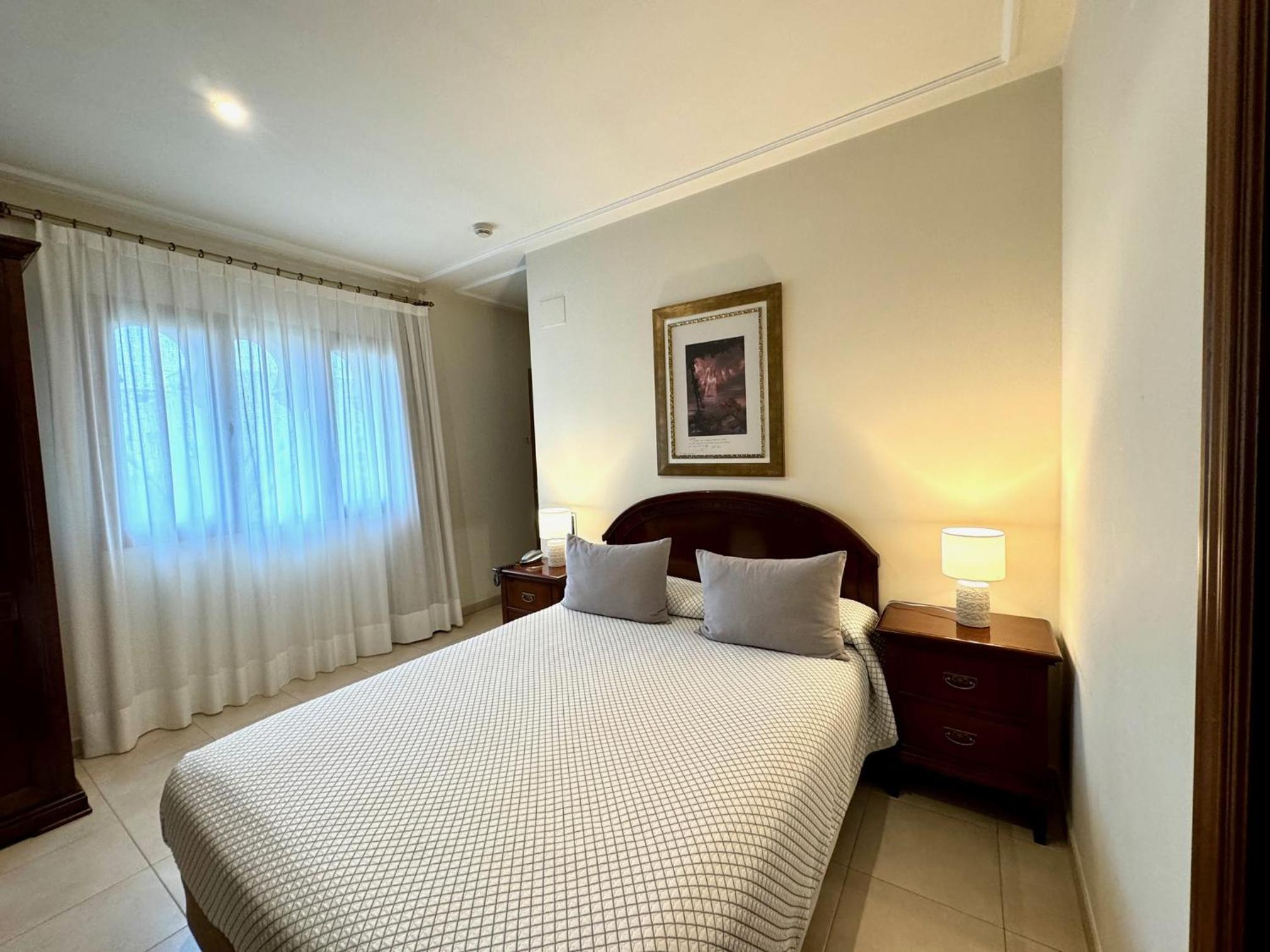 Double Room thumbnail 5