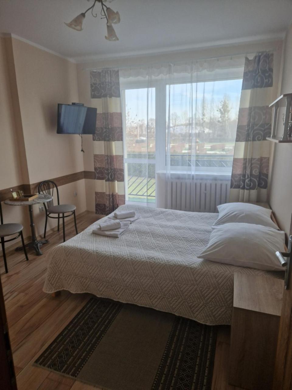 Deluxe Double Room with Balcony photo 1