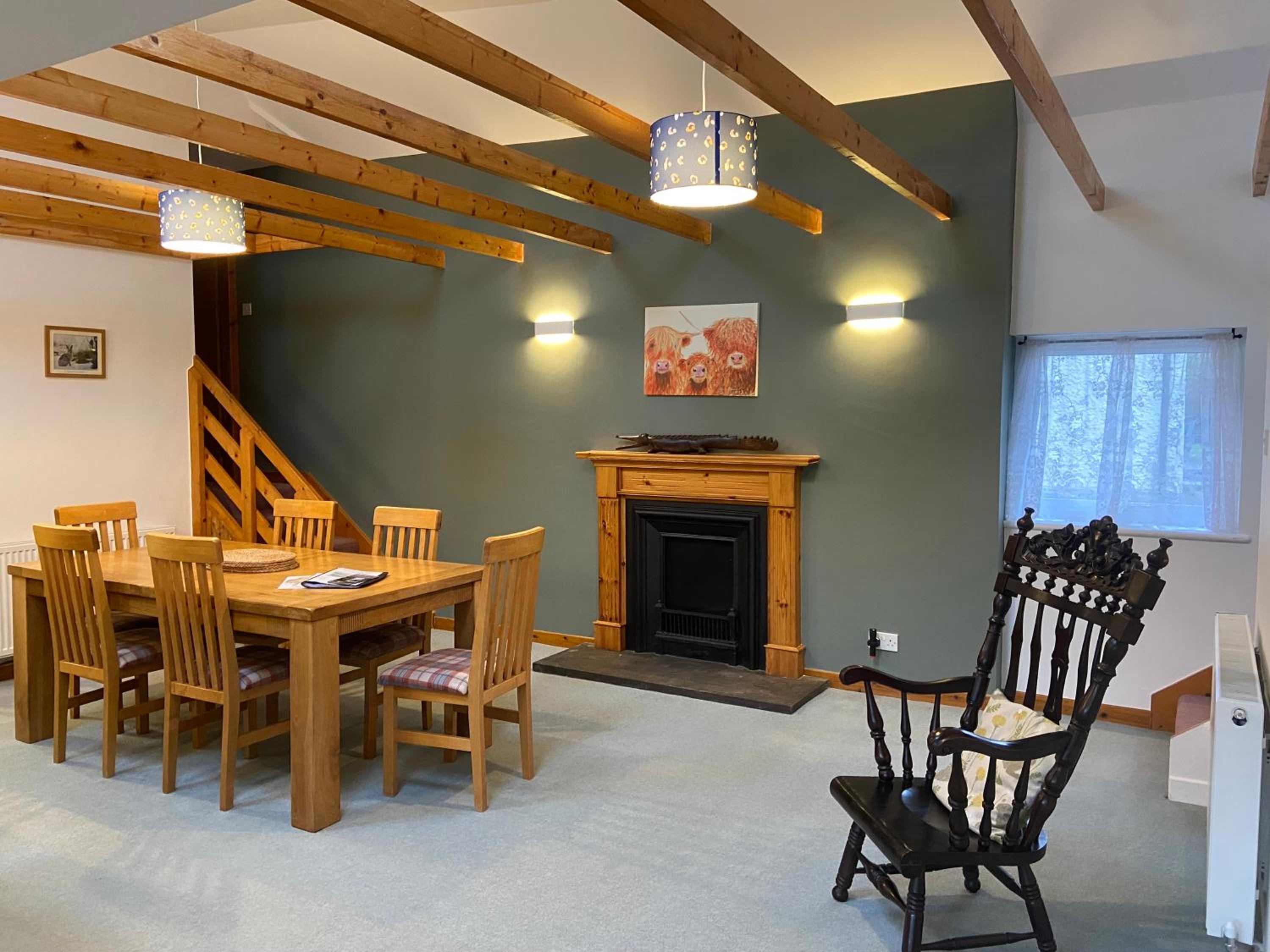 Three-Bedroom House - Photo 6