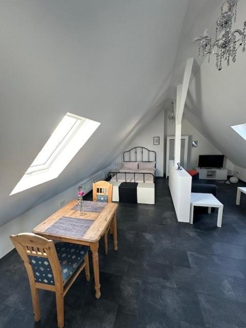 Apartment - Photo 22
