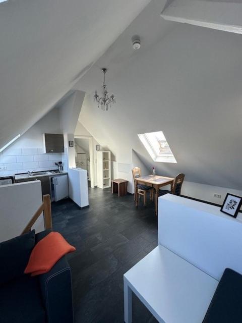 Apartment - Photo 5