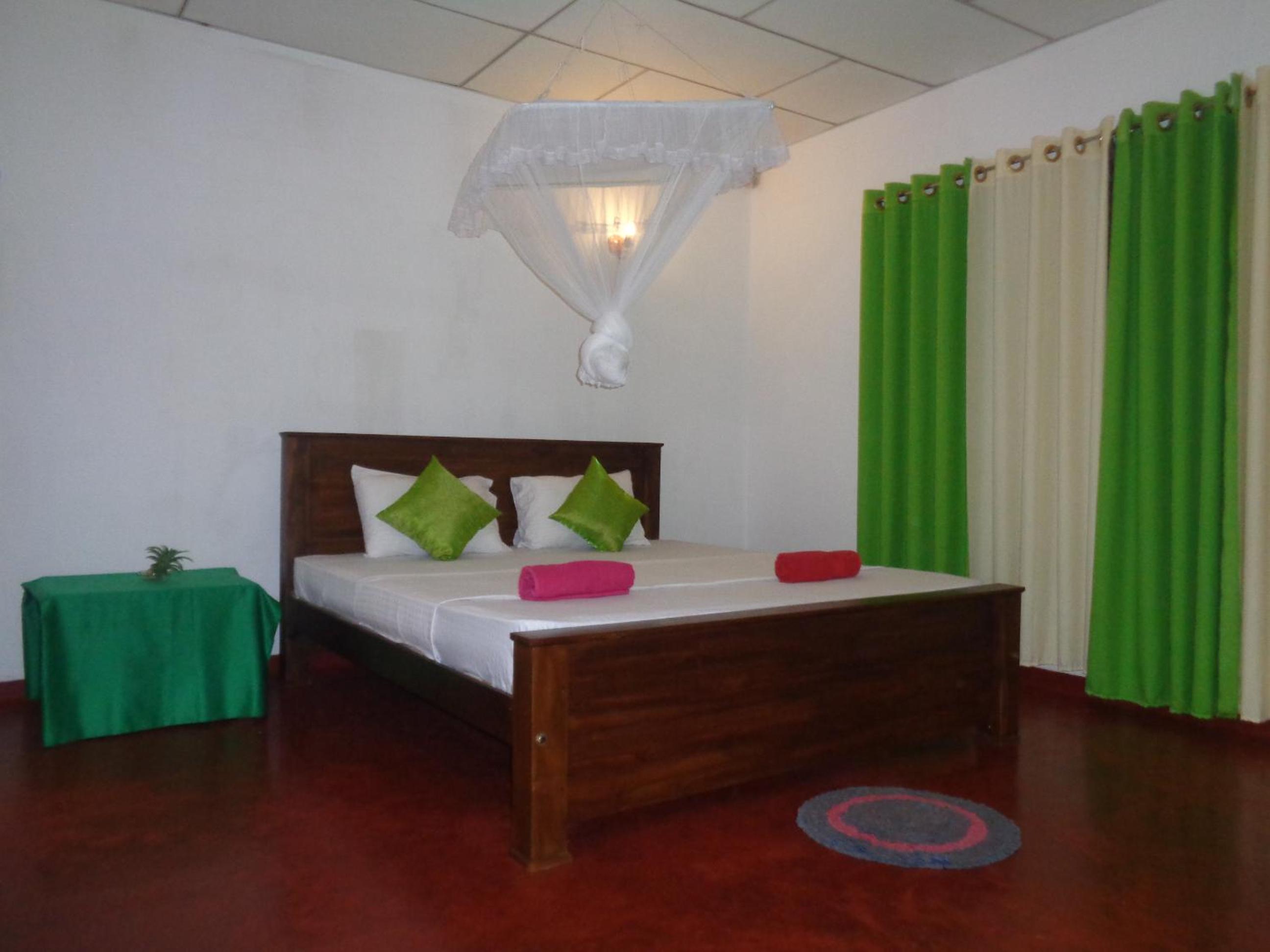 King Room with Garden View
