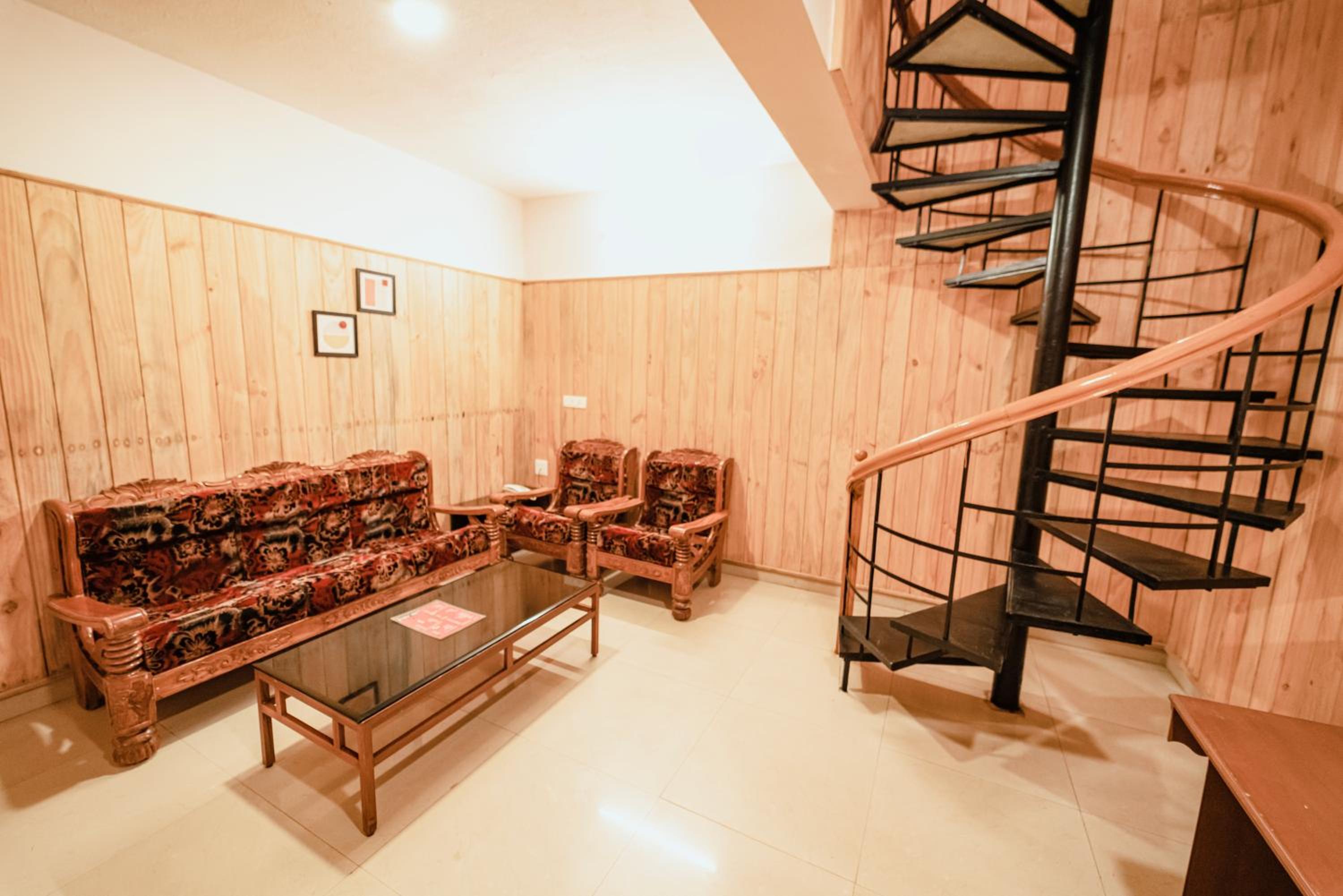 Apartment - Photo 4