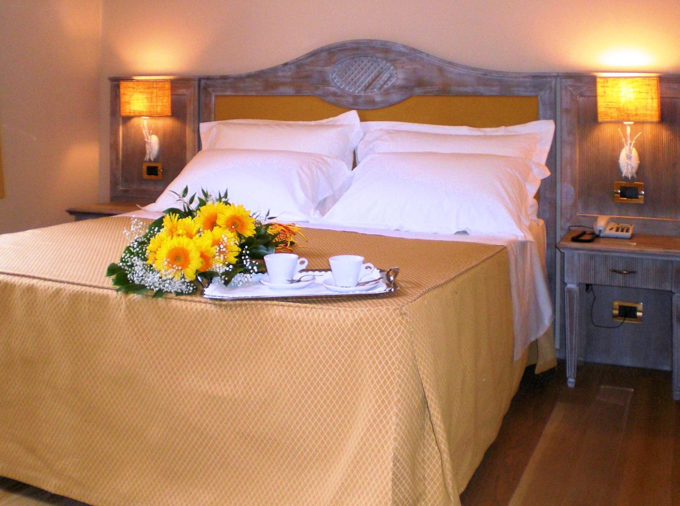 Standard Double Room - Photo 1