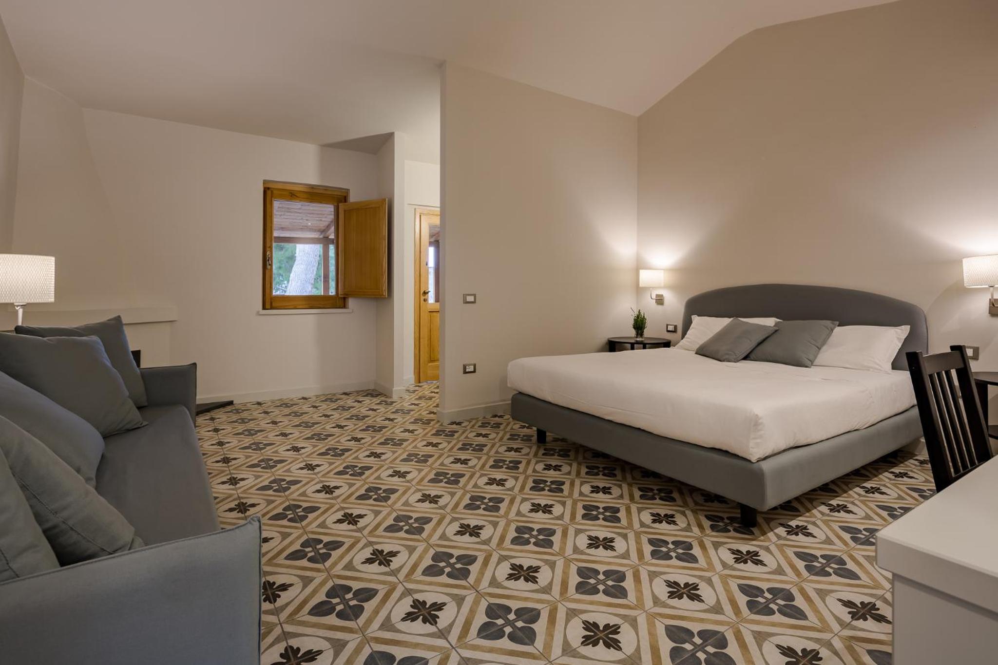 Triple Room - Photo 7