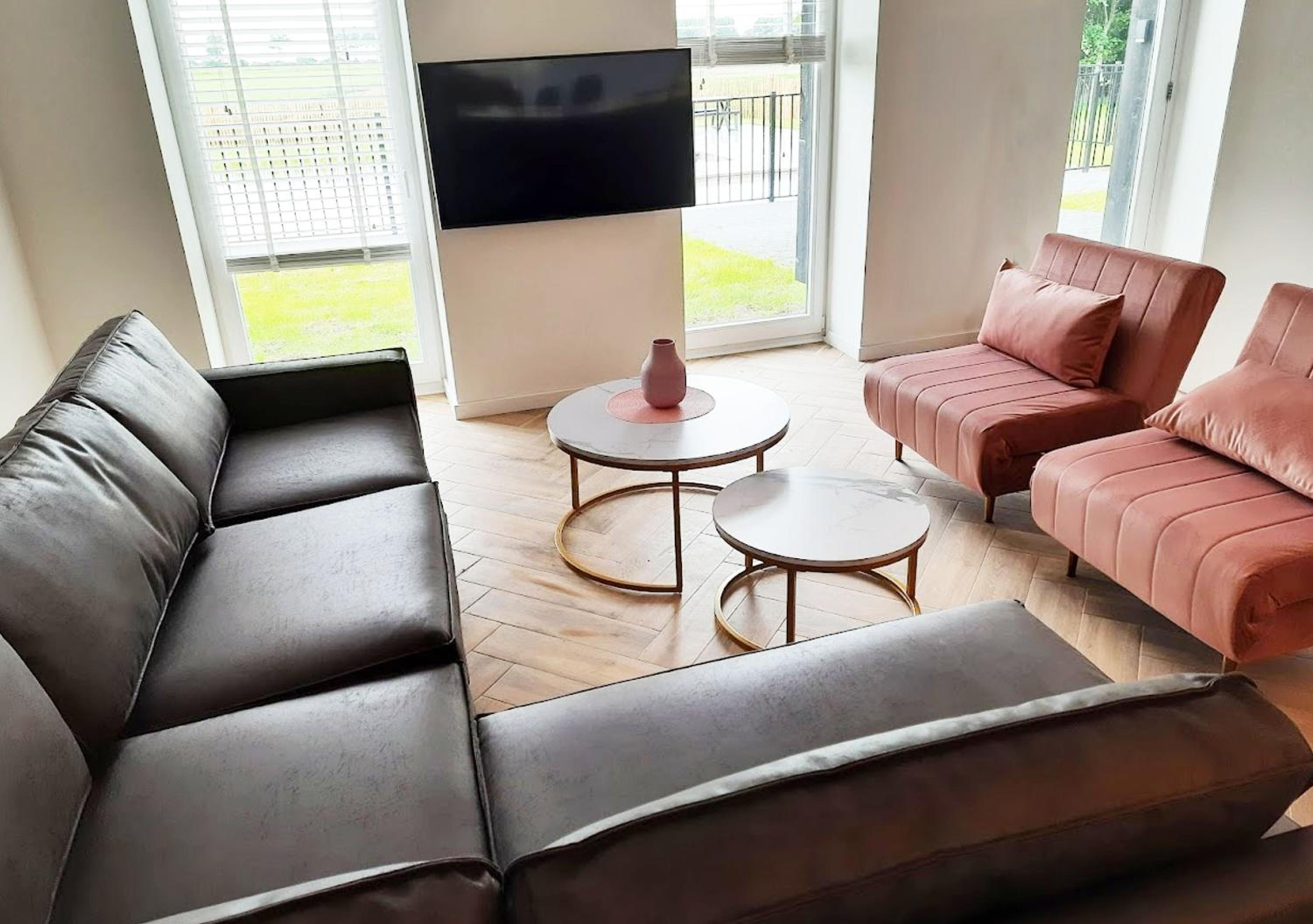 Apartment with Pool View  photo 1