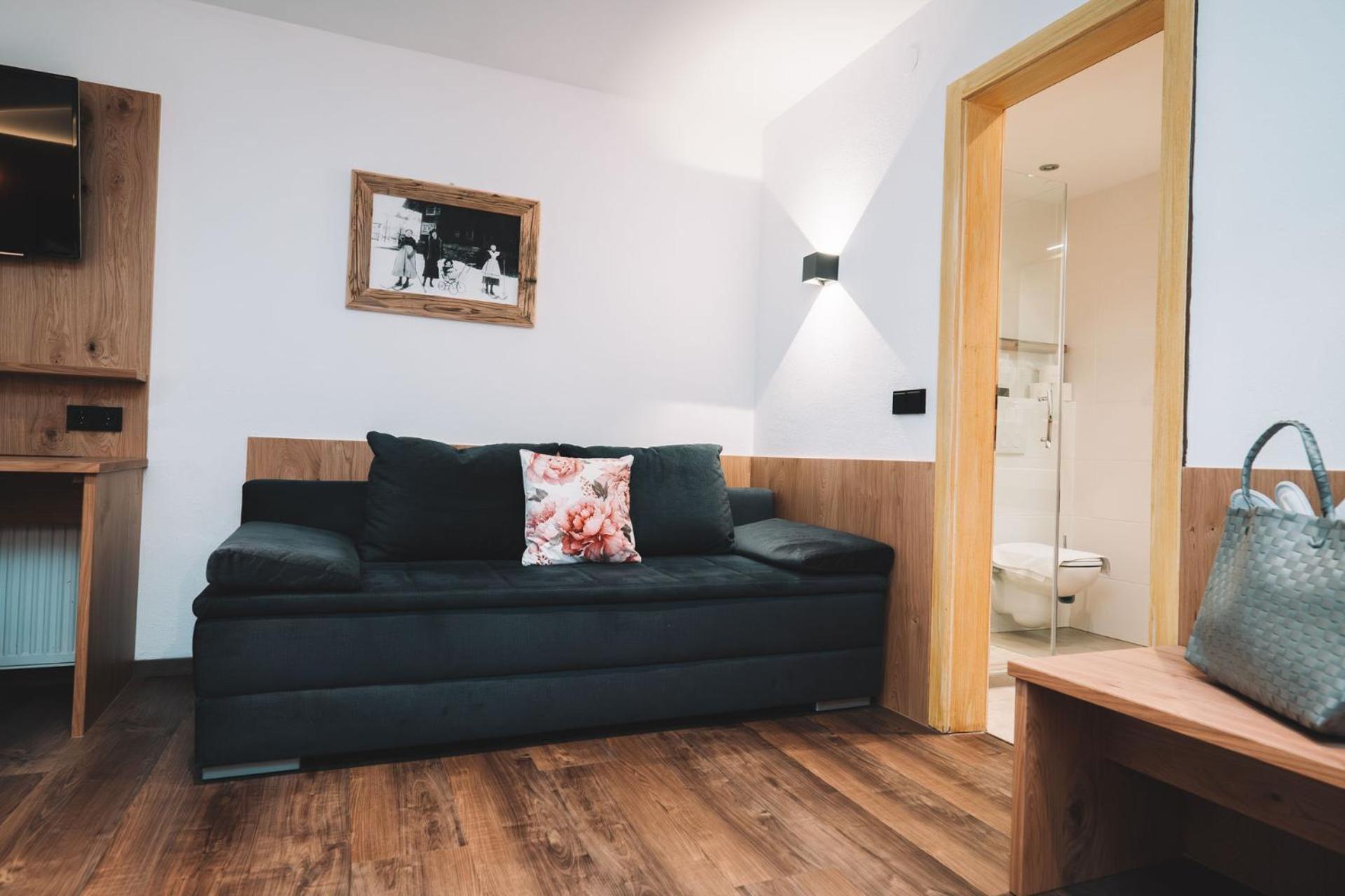 Junior Suite with Balcony photo 2