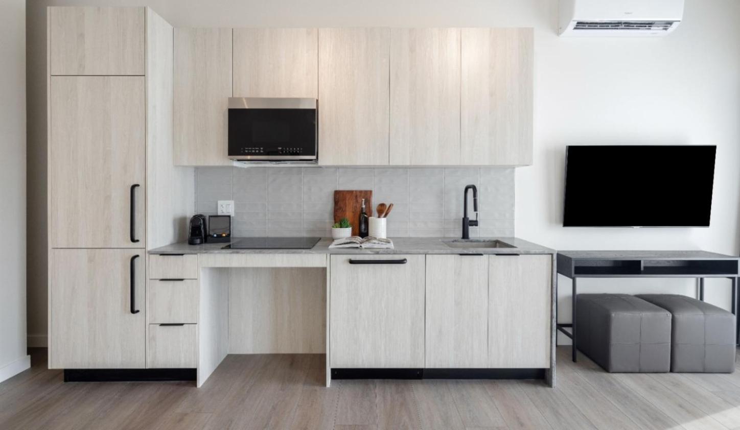 Waterfront Studio Suite ADA photo 3