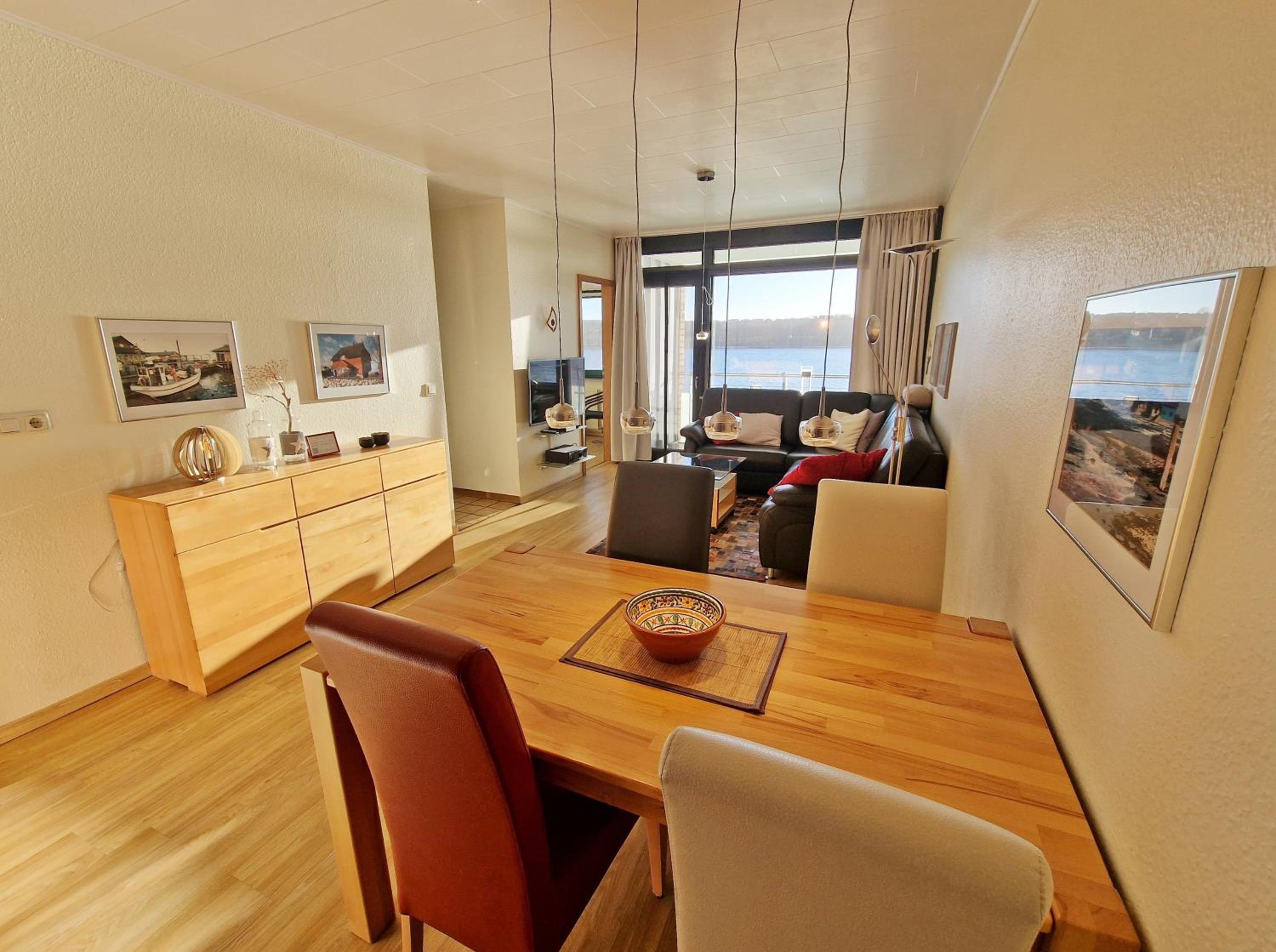 Apartment with Lake View photo 1
