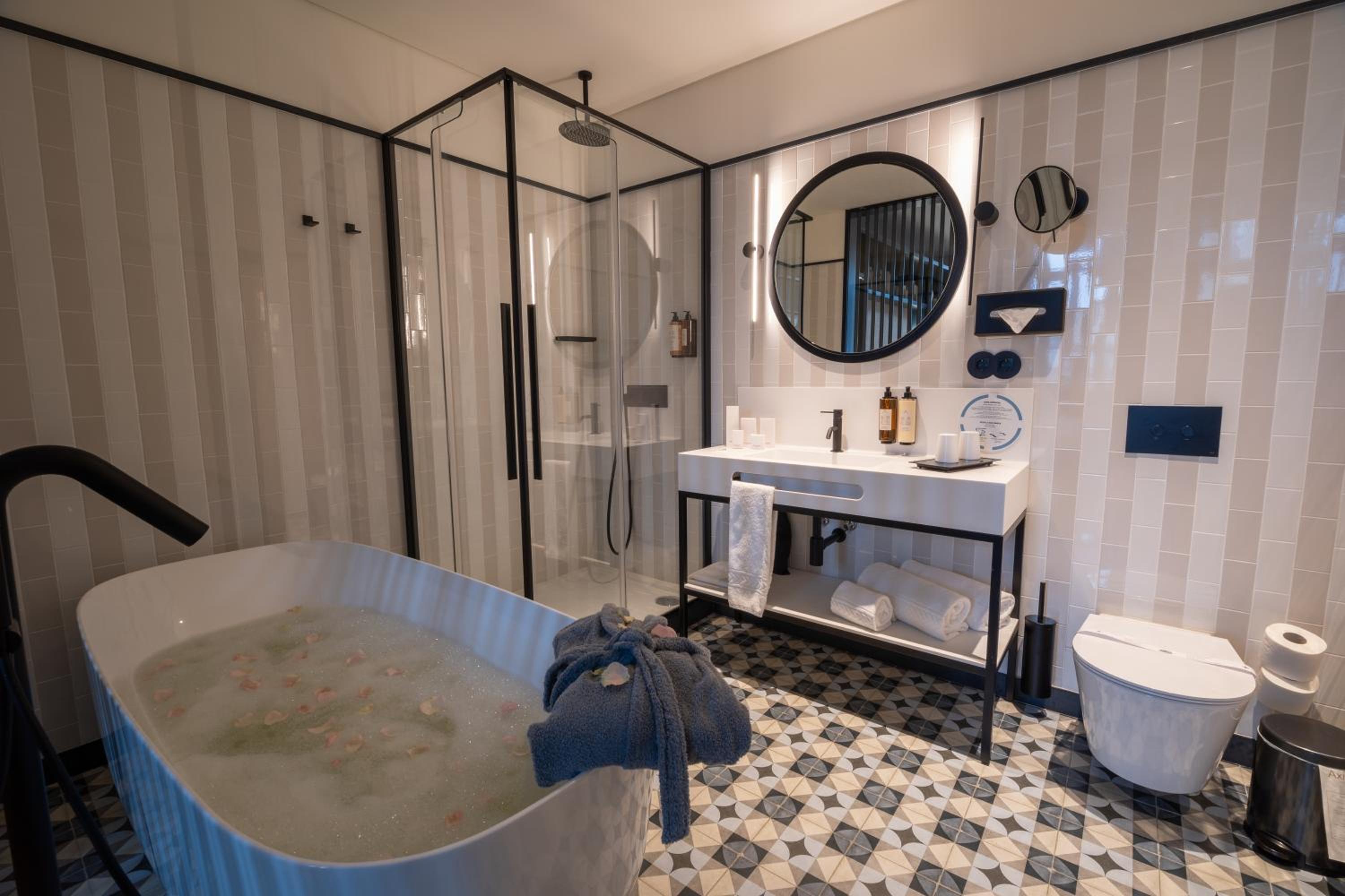 Master Suite - Photo 10