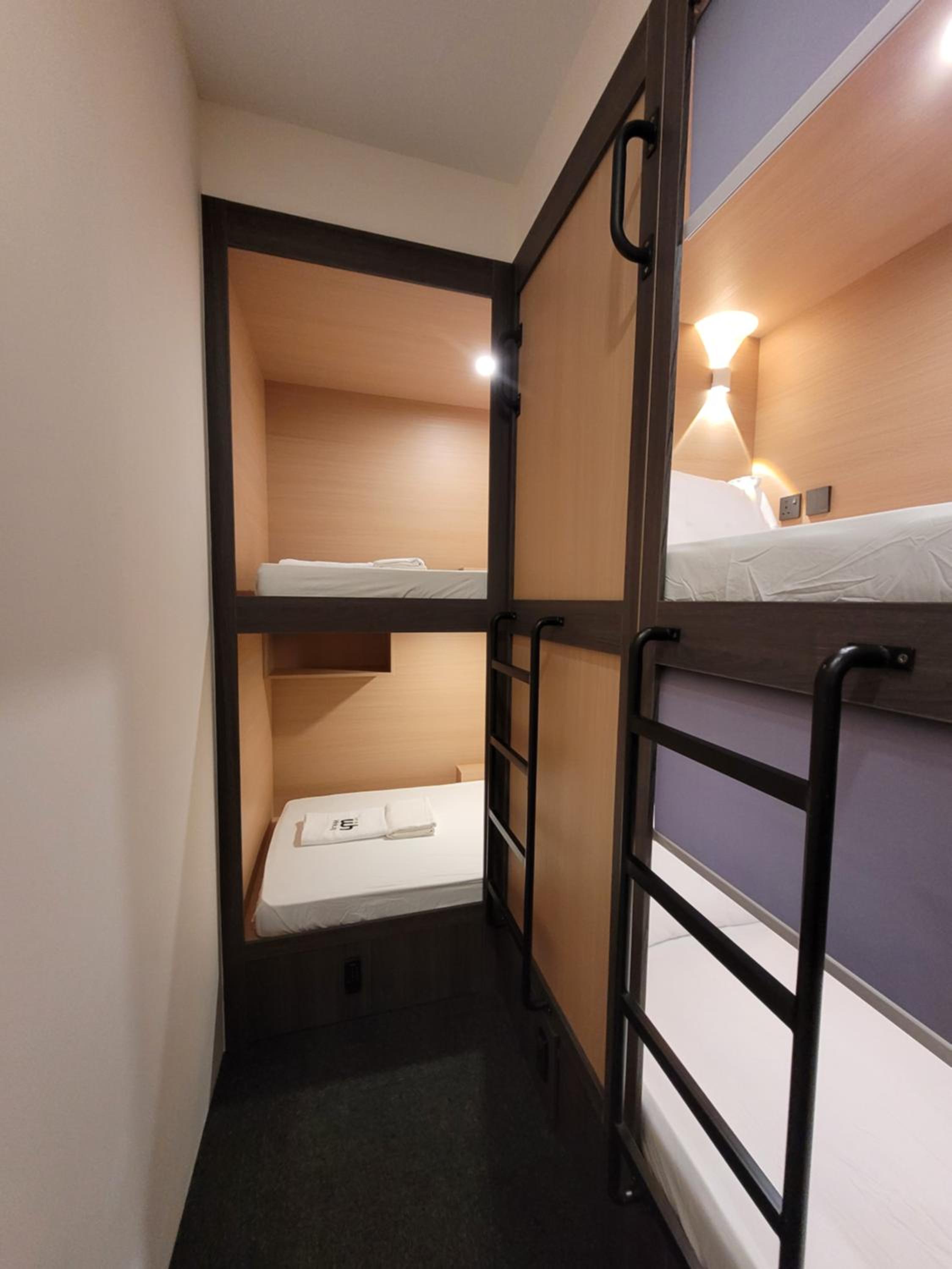 Private Room with Bathroom for 6 people photo 1
