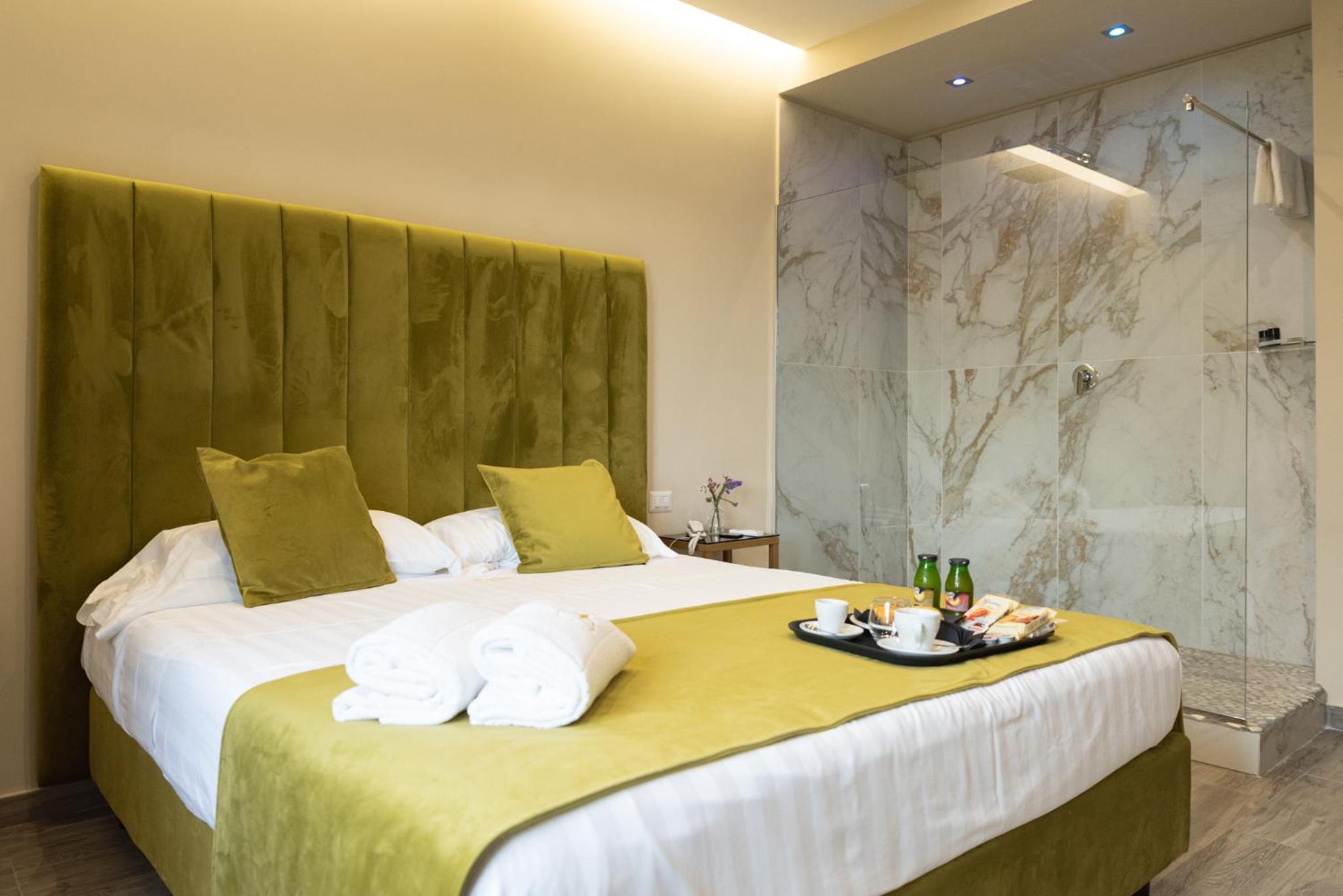 Standard King Room