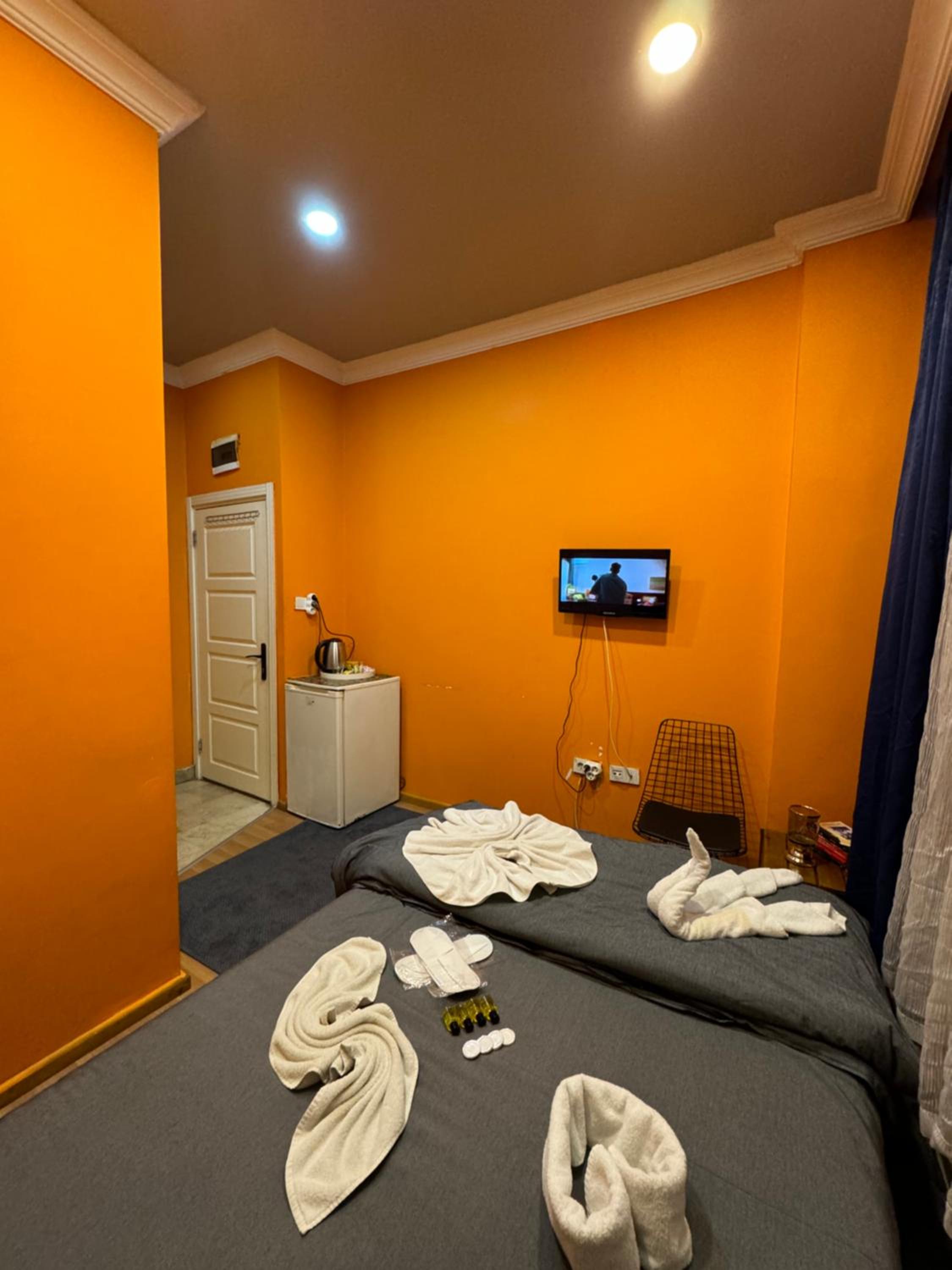 Small Double Room photo 1