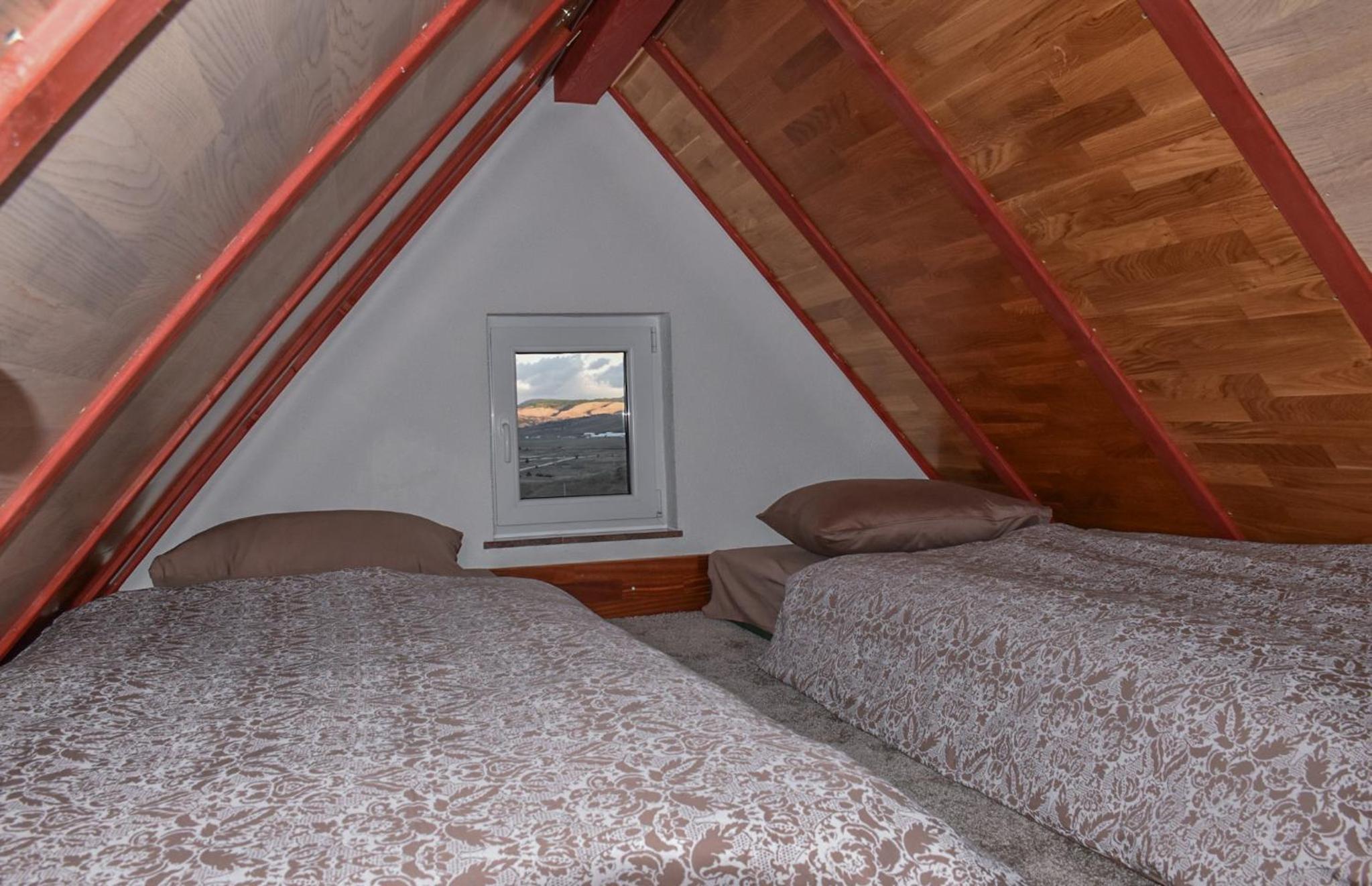 Villa photo 3