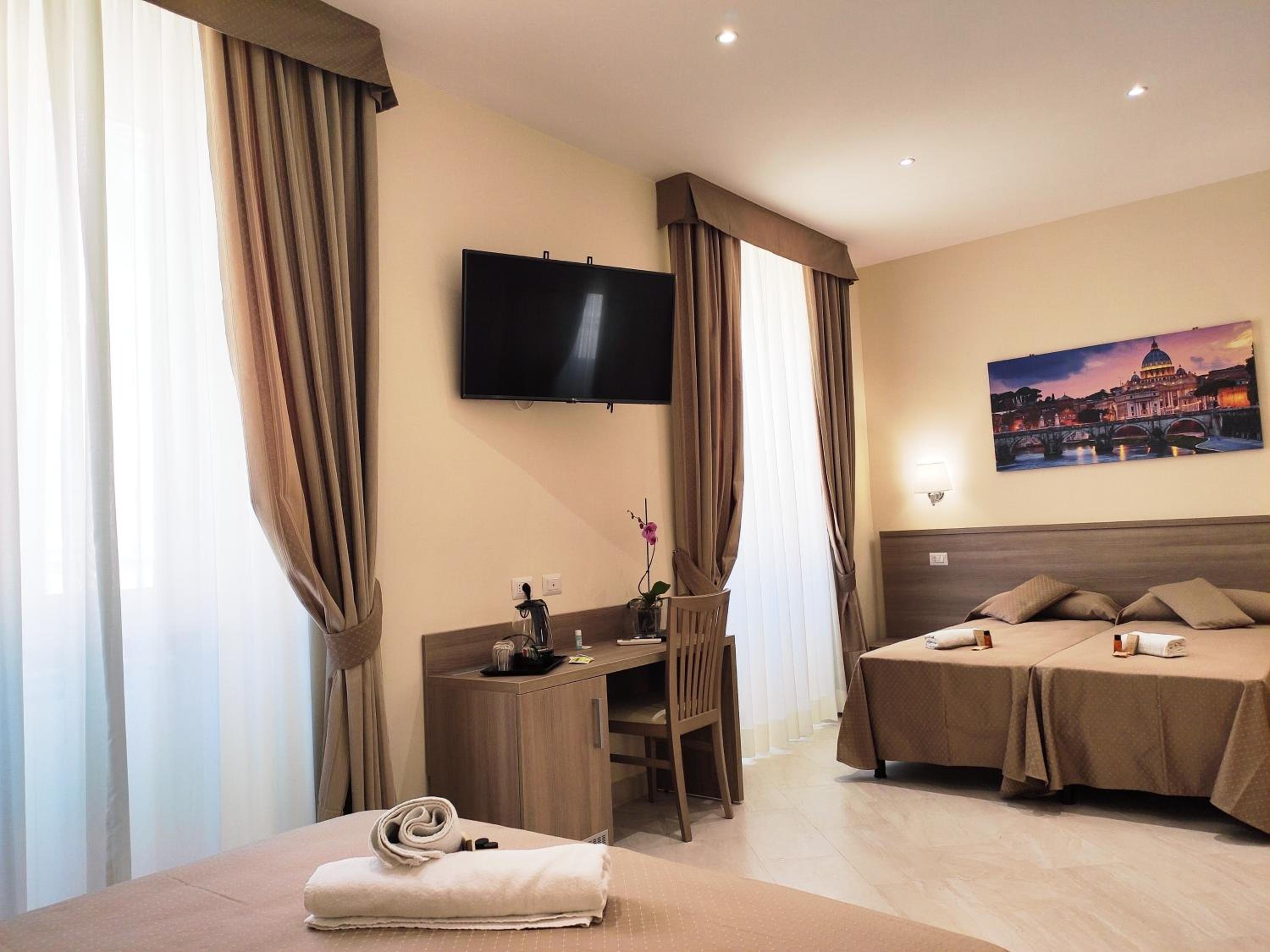 Luxury Quadruple Room photo 3