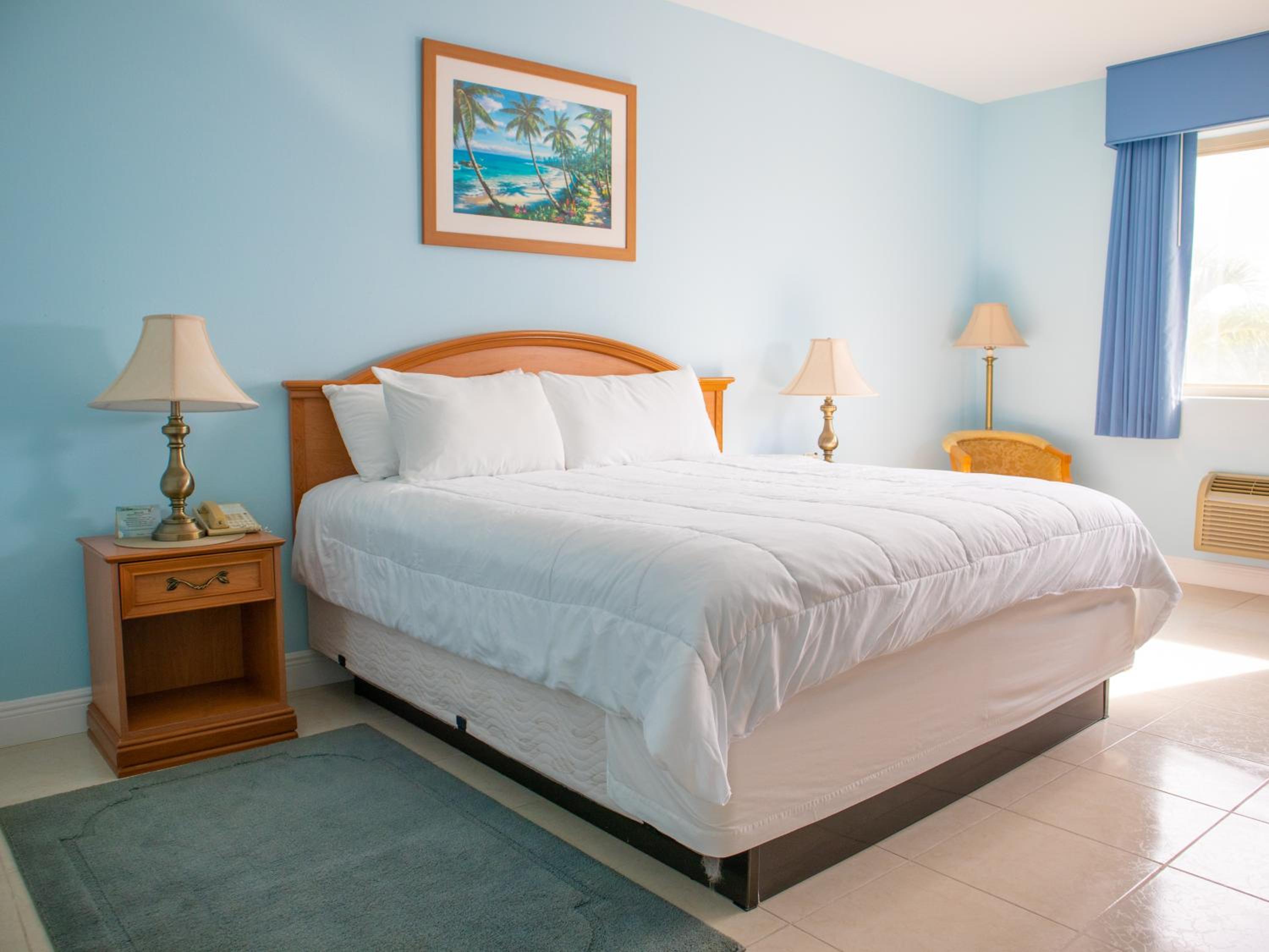 Deluxe King Room photo 3