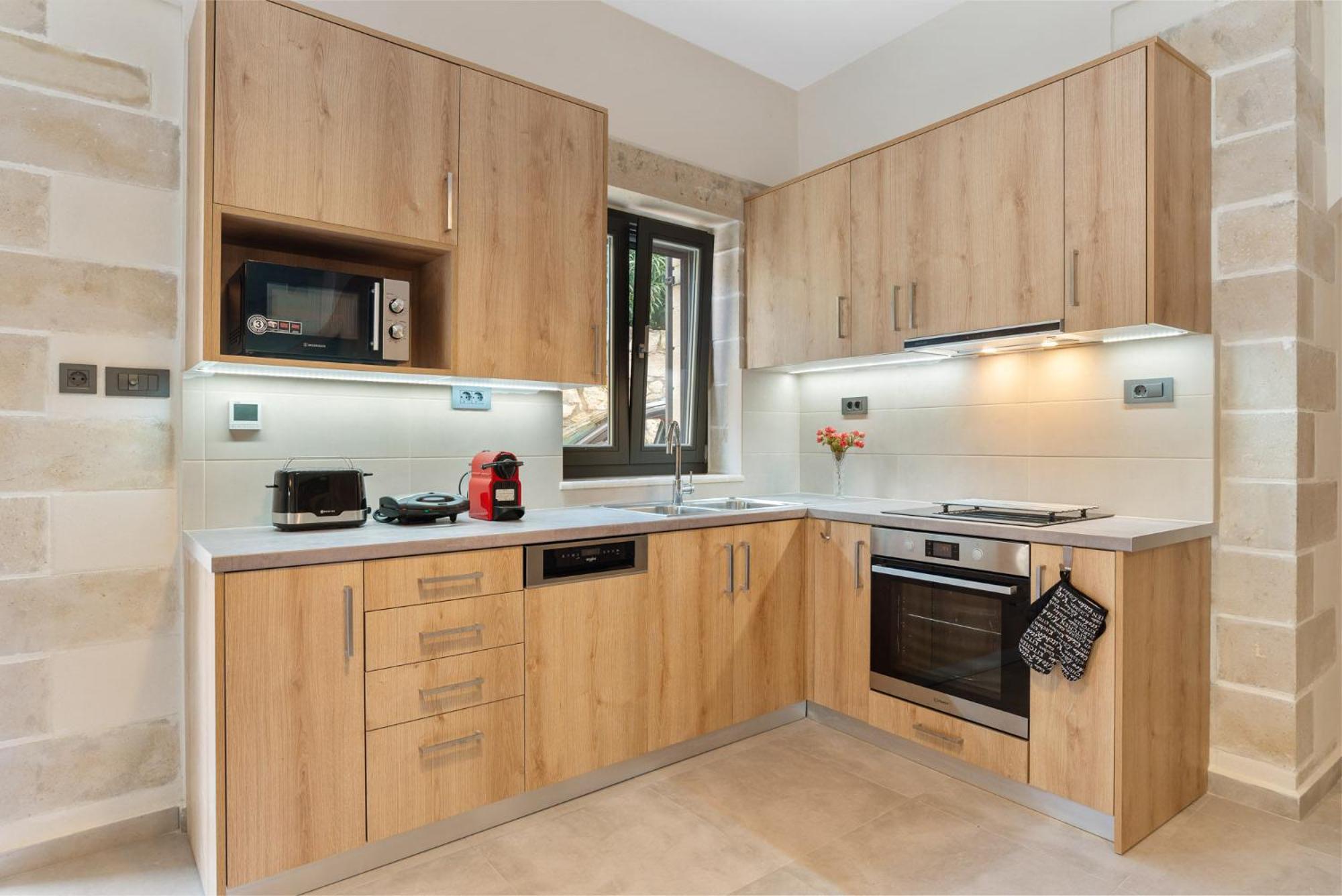 Three-Bedroom Villa photo 2