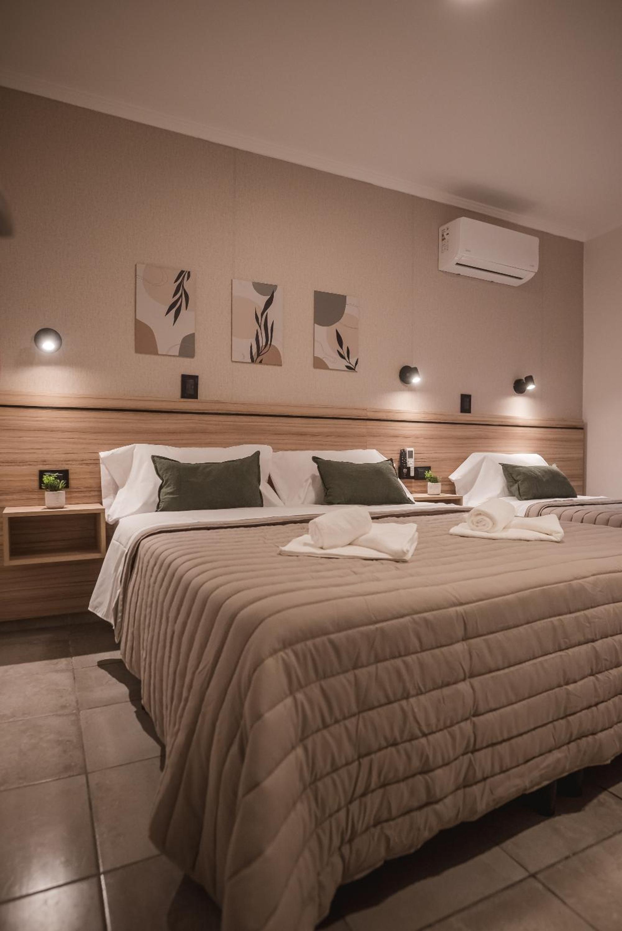 Standard Triple Room photo 2