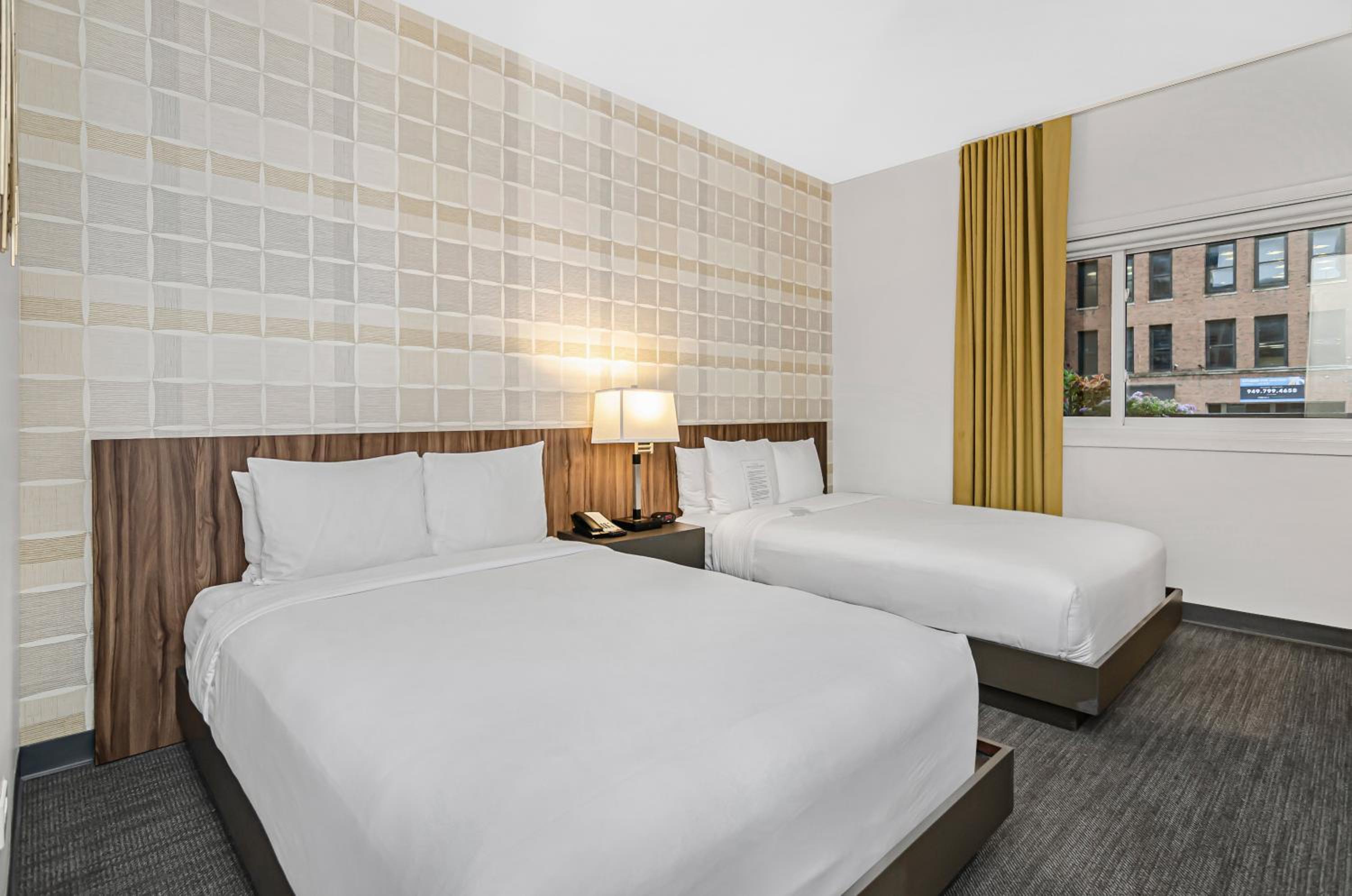 Deluxe Double Room - Photo 1