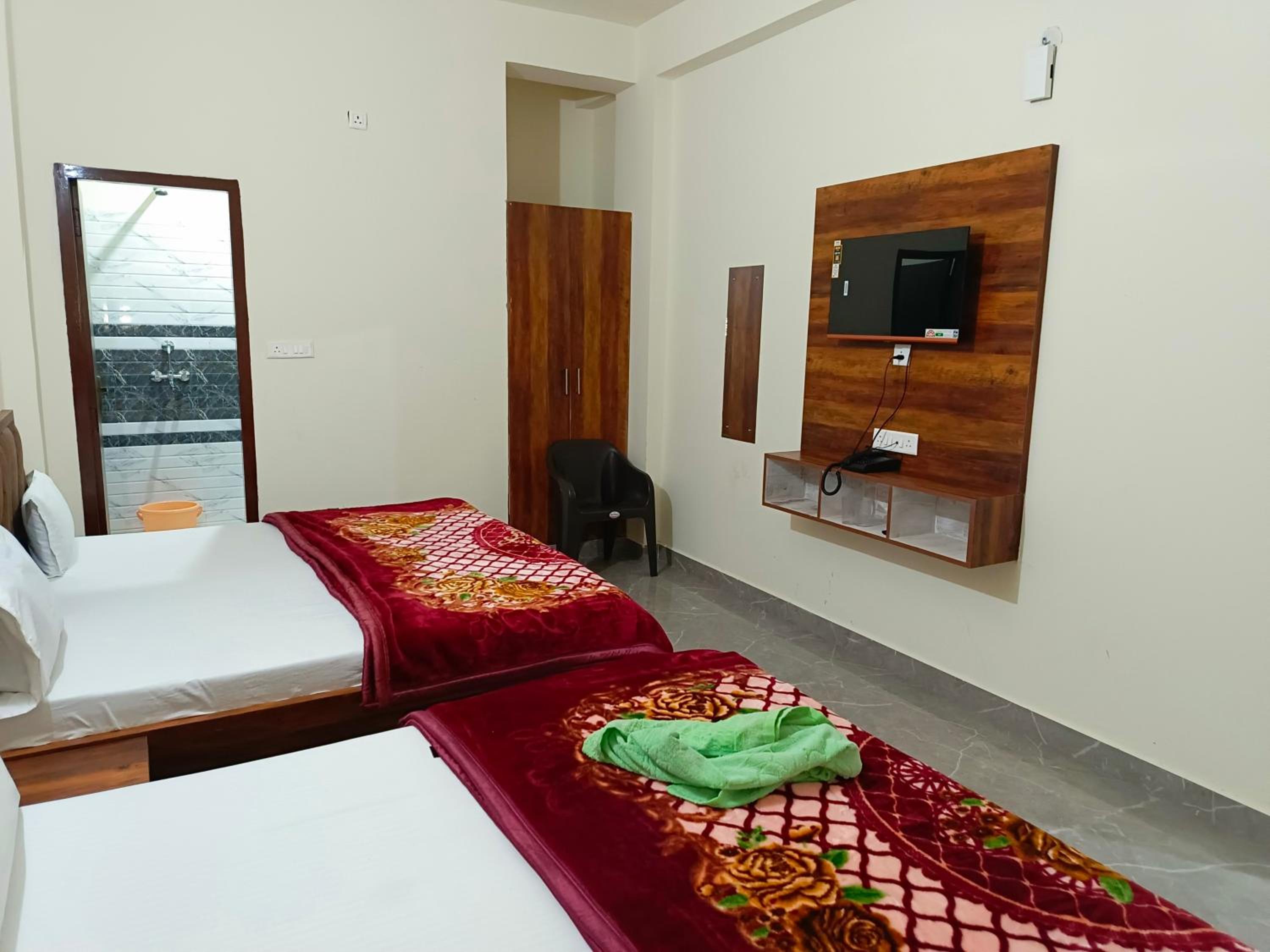 Quadruple Room photo 1
