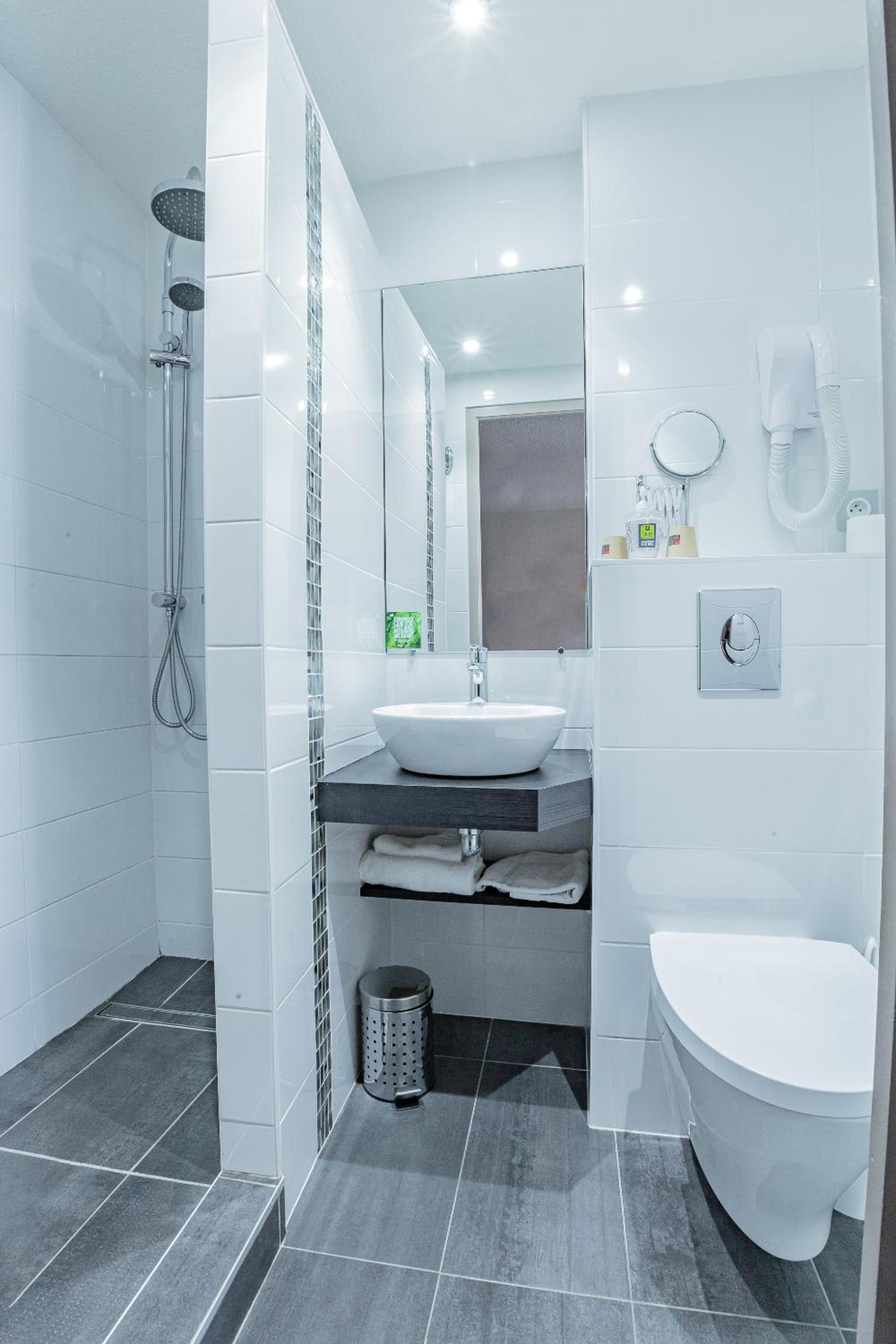 Comfort Triple Room - Photo 4