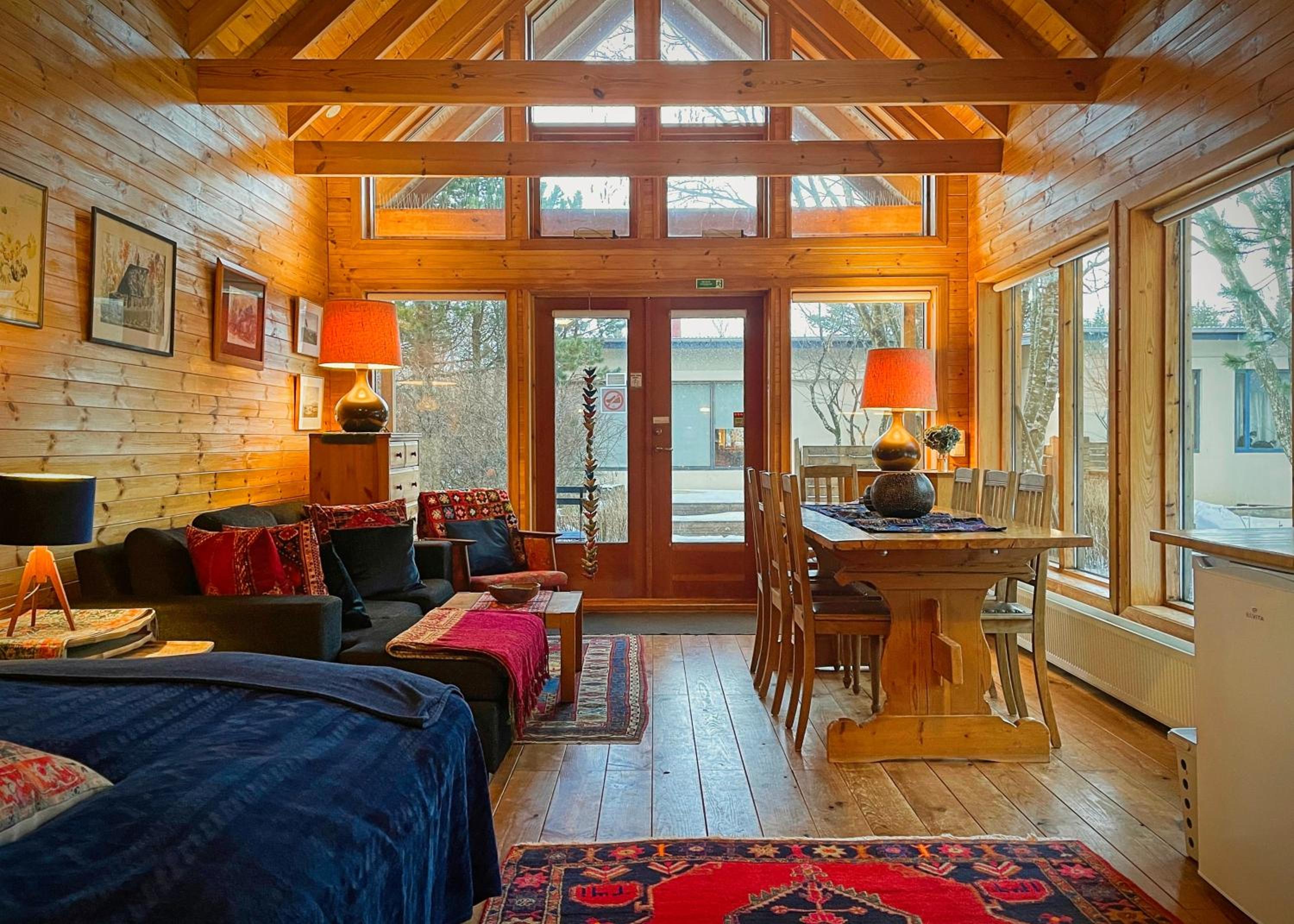 One-Bedroom House photo 2