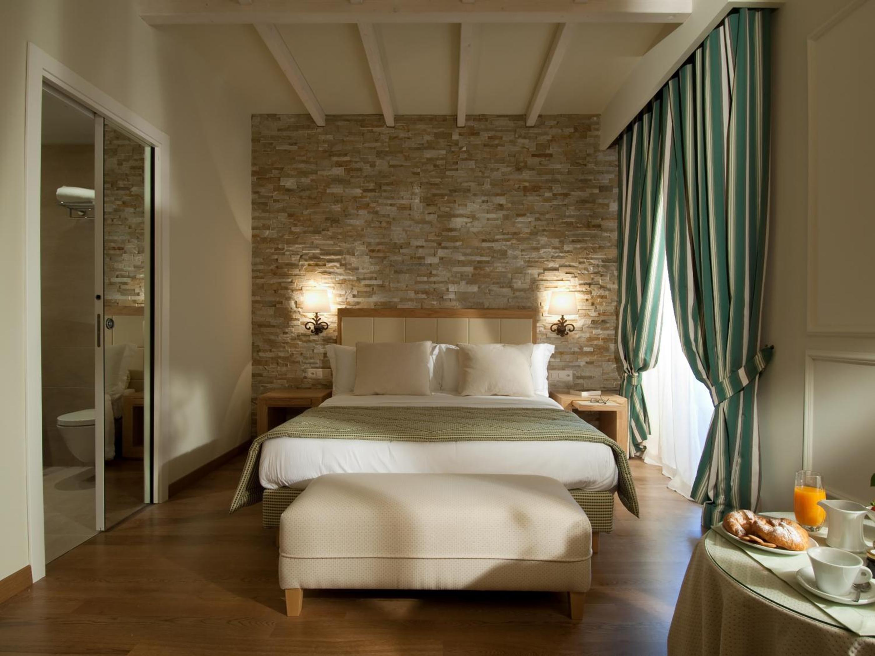 Comfort Double Room with Lake View  - Photo 6