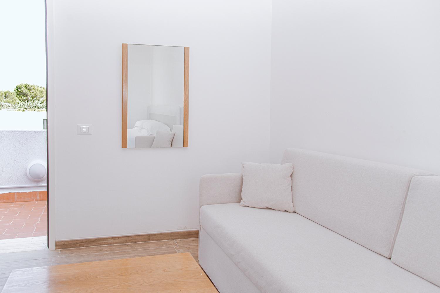 Standard Quadruple Room - Photo 10