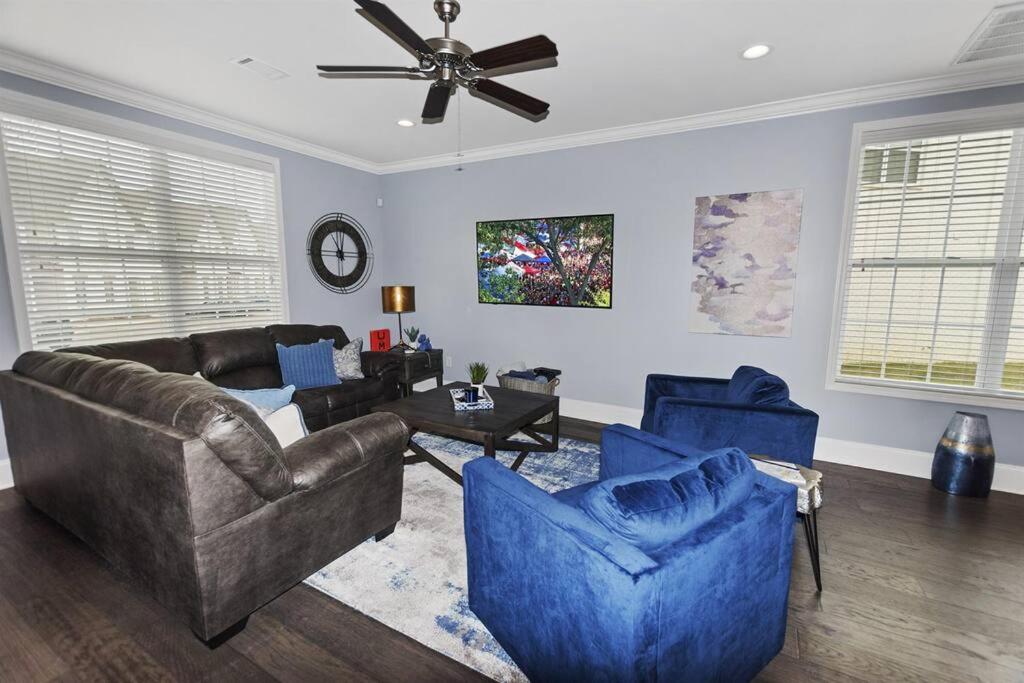 Apartment photo 1